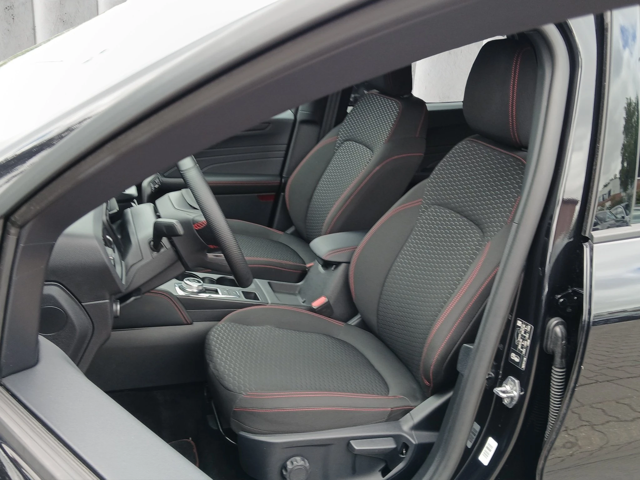 Ford-Kuga-image-9