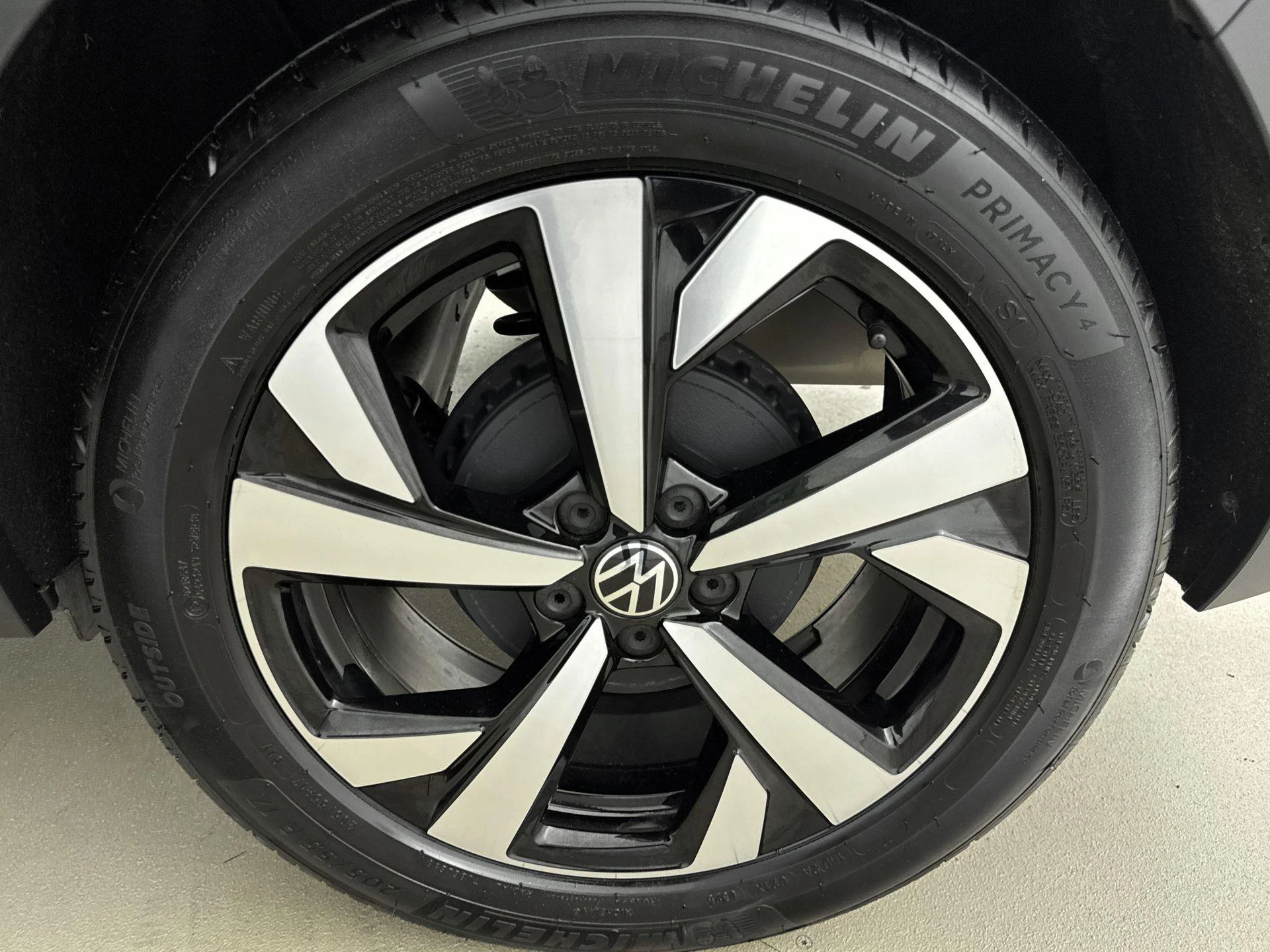 Volkswagen-Taigo-image-27