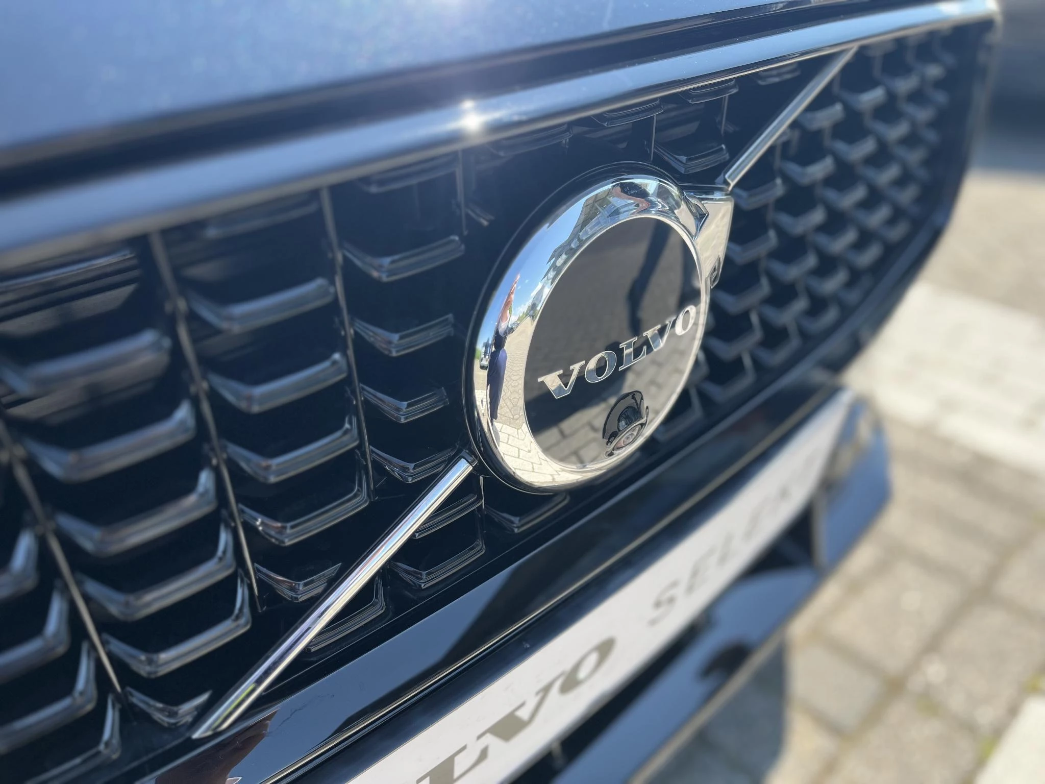 Volvo V60 T6 Plug-in hybrid AWD Ultra Dark