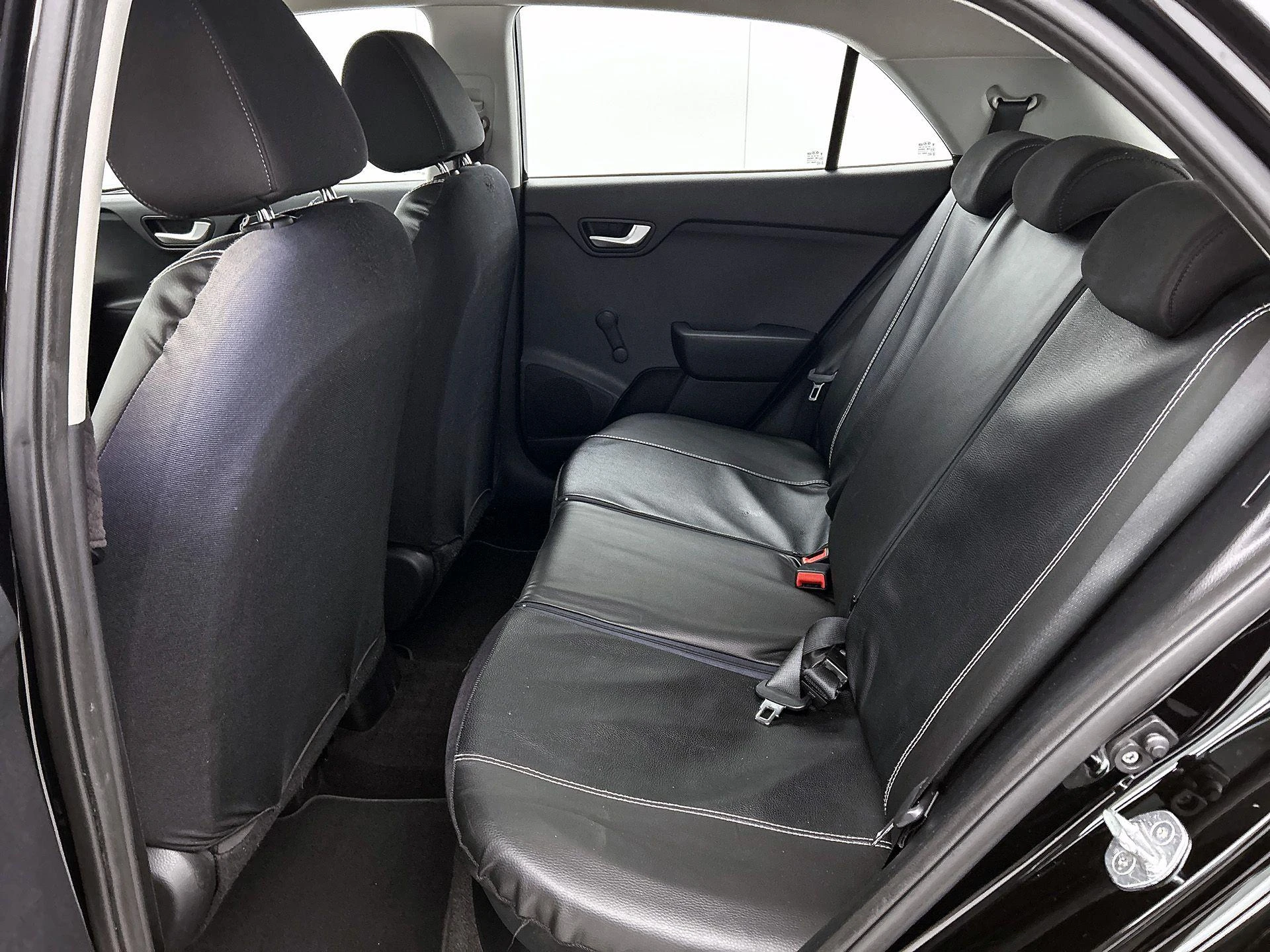 Kia-Rio-image-25