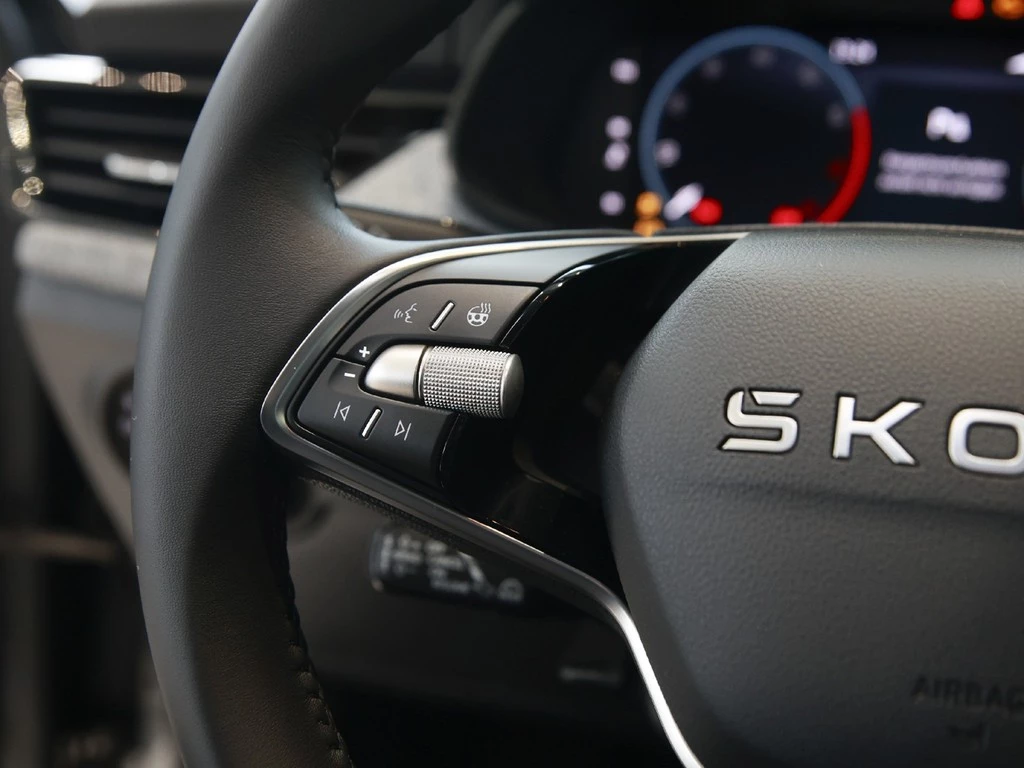 Škoda Kamiq Tour 1,0TSI 85kW 6-Gang