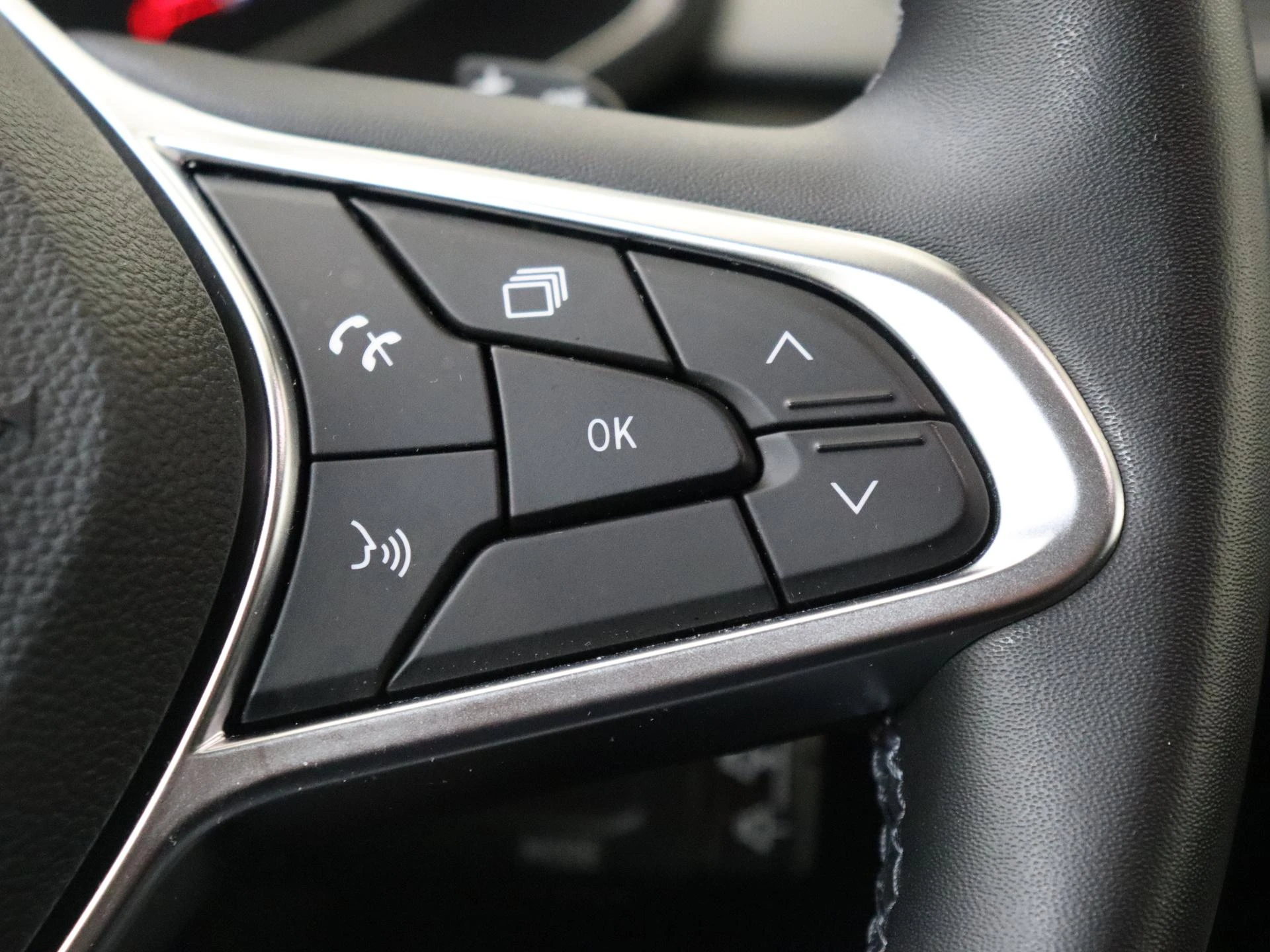 Renault-Captur-image-12