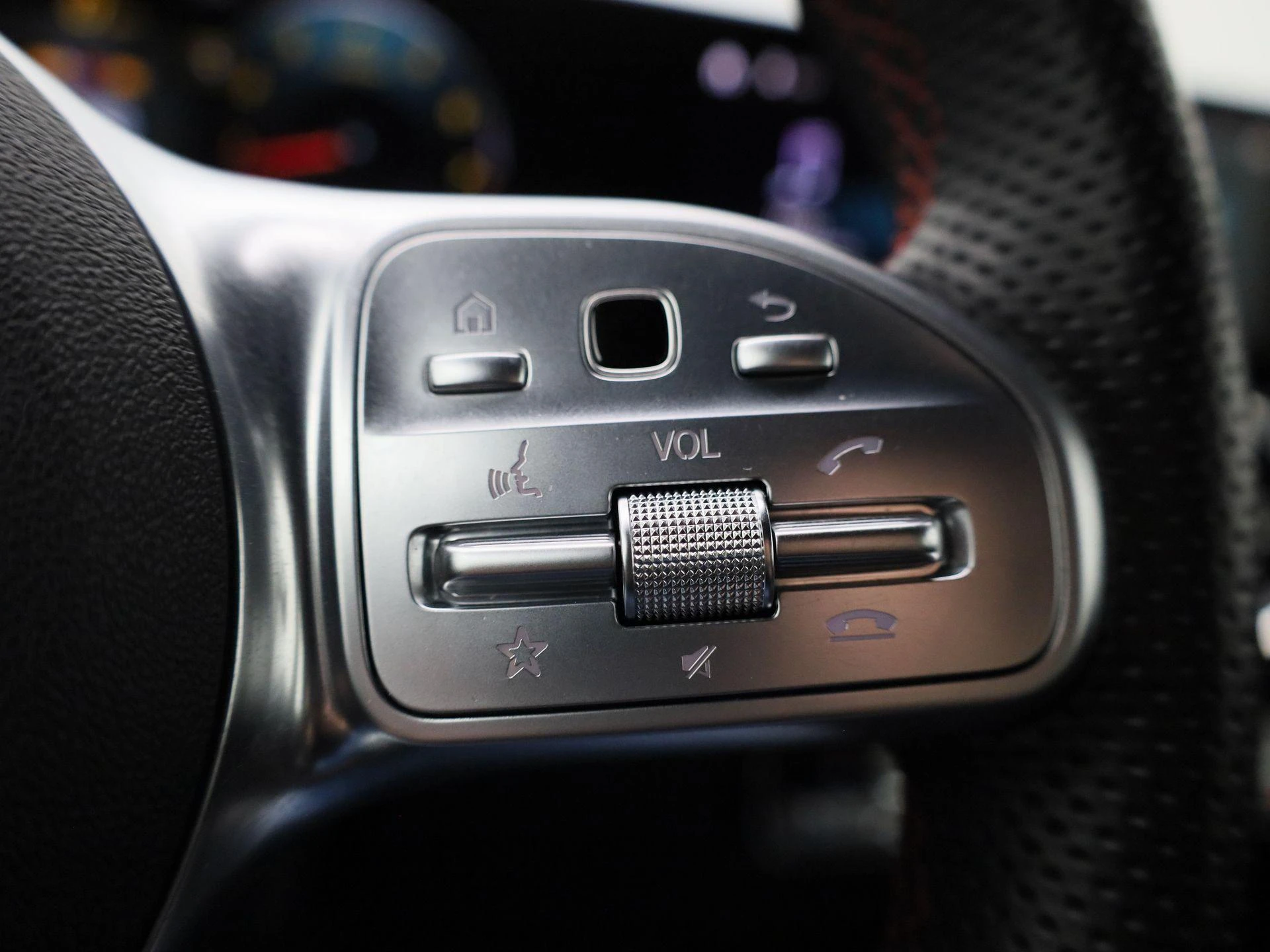 Mercedes-Benz B-Klasse 180 Business Solution AMG