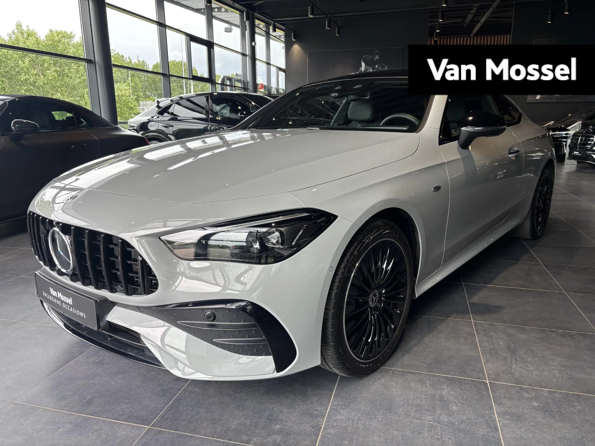 Mercedes-Benz-CLE-image-0