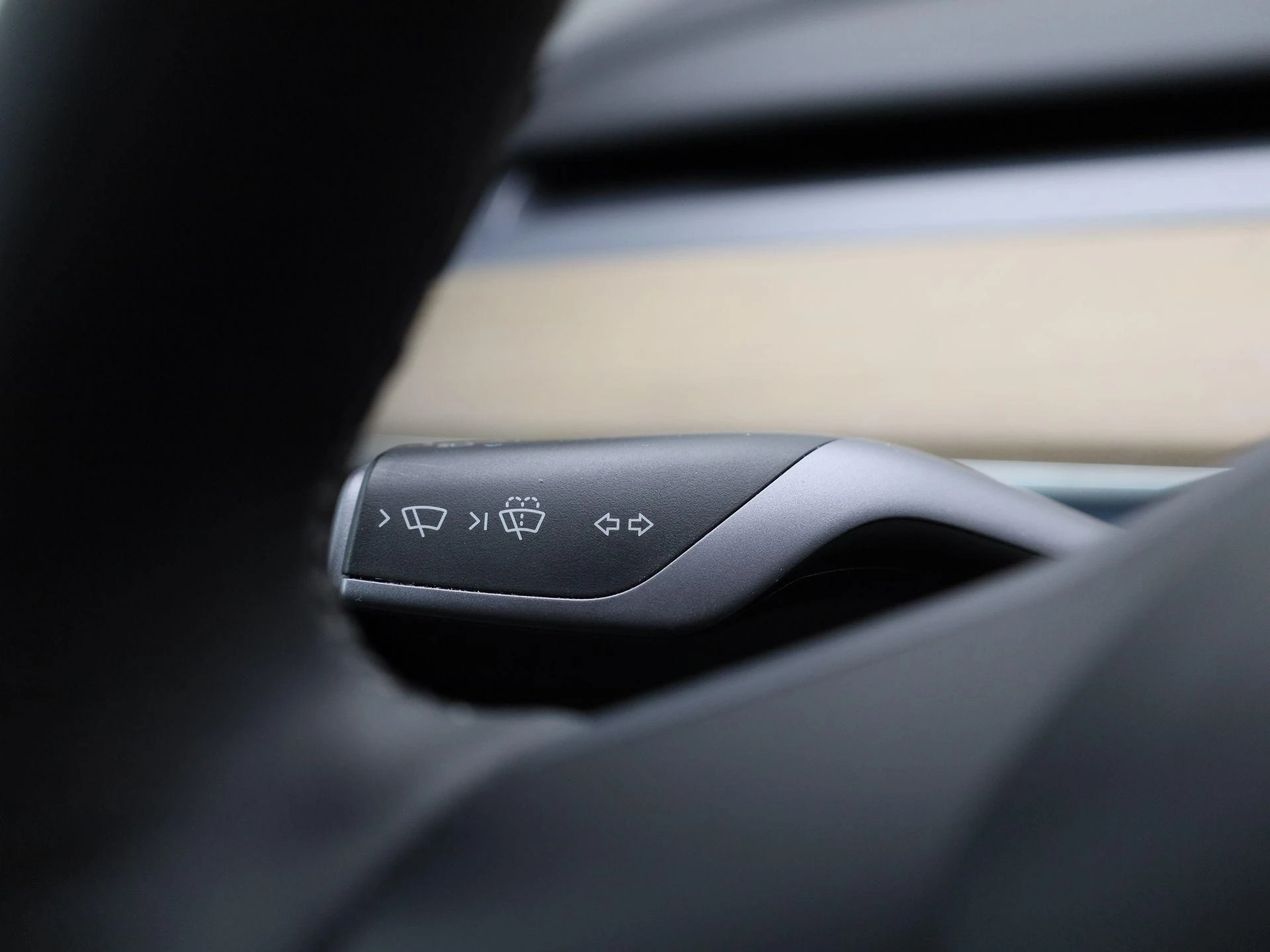 Tesla-Model Y-image-23