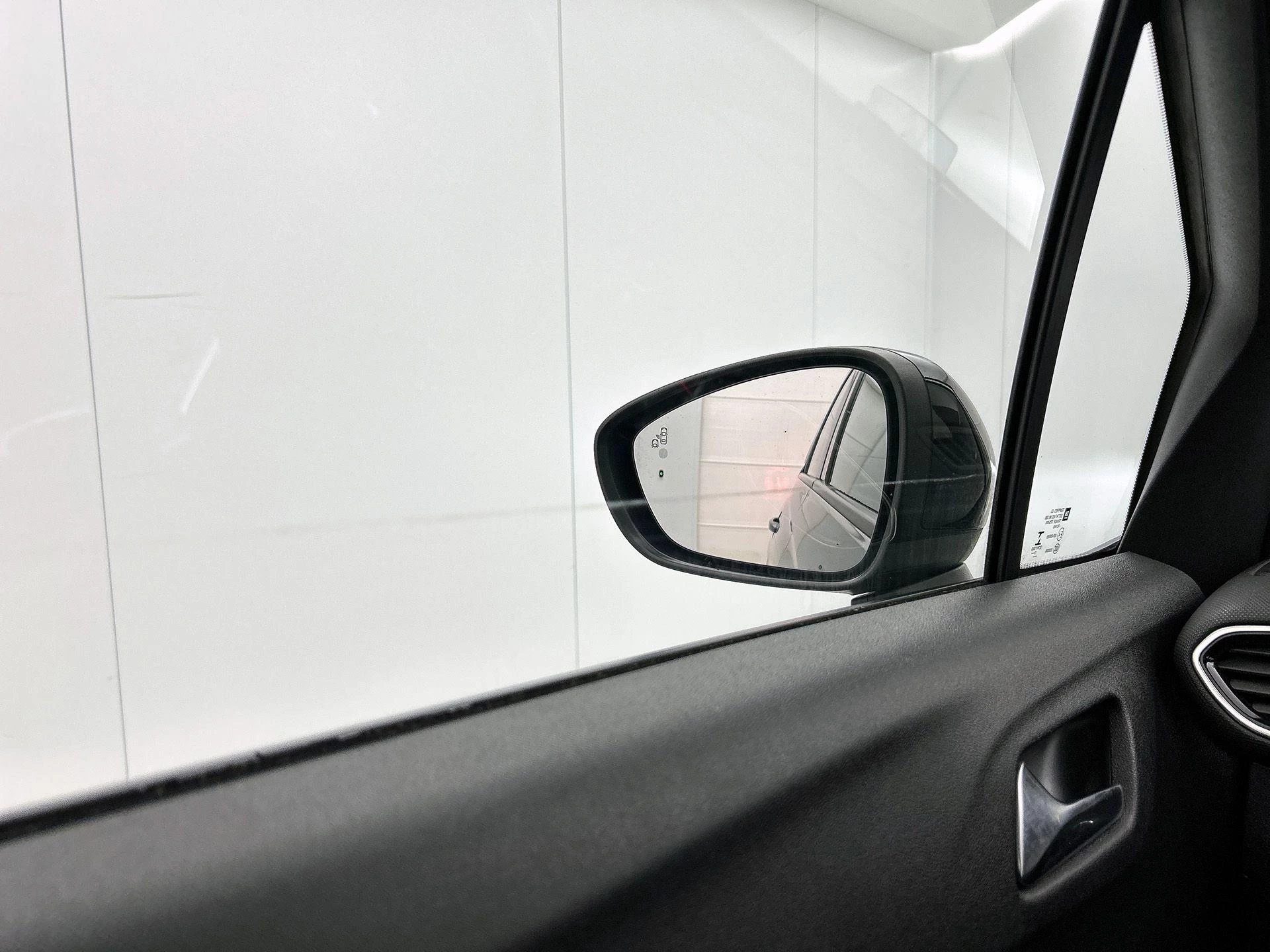 Opel-Crossland X-image-28