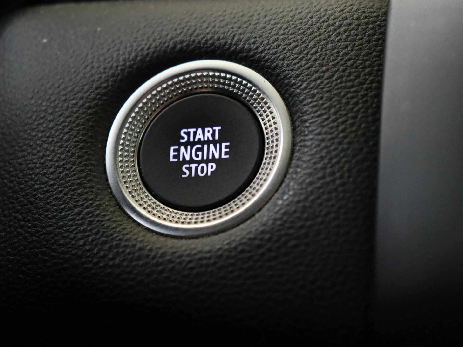 Renault-Captur-image-21