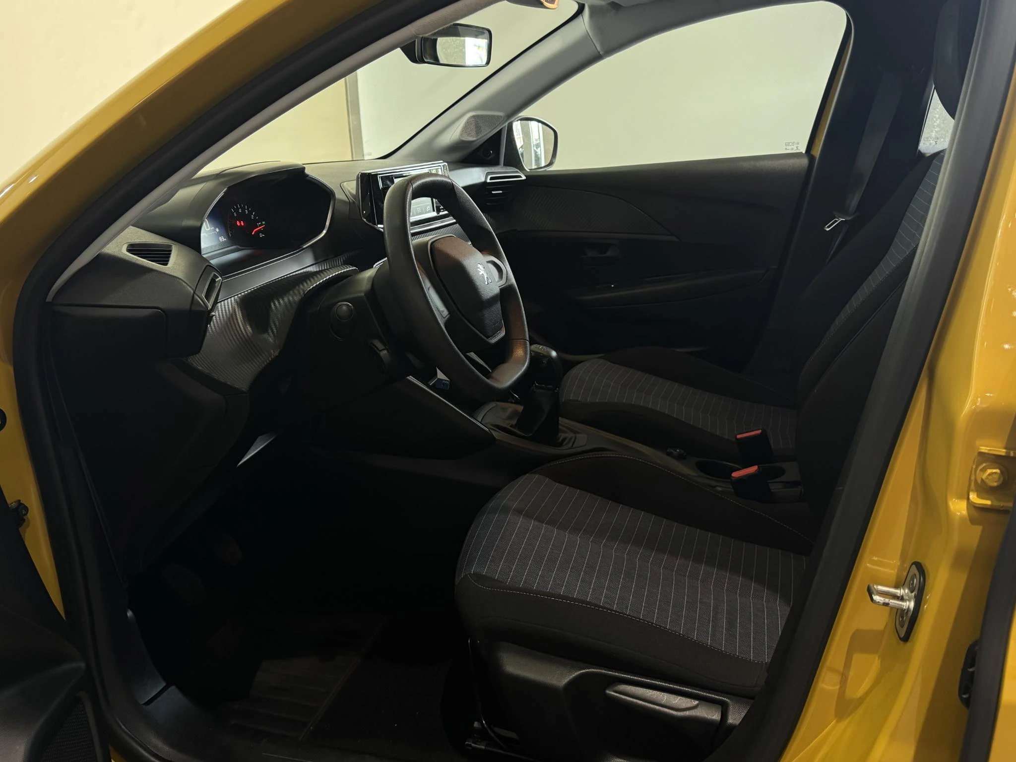 Peugeot 208 1.2 PureTech Like