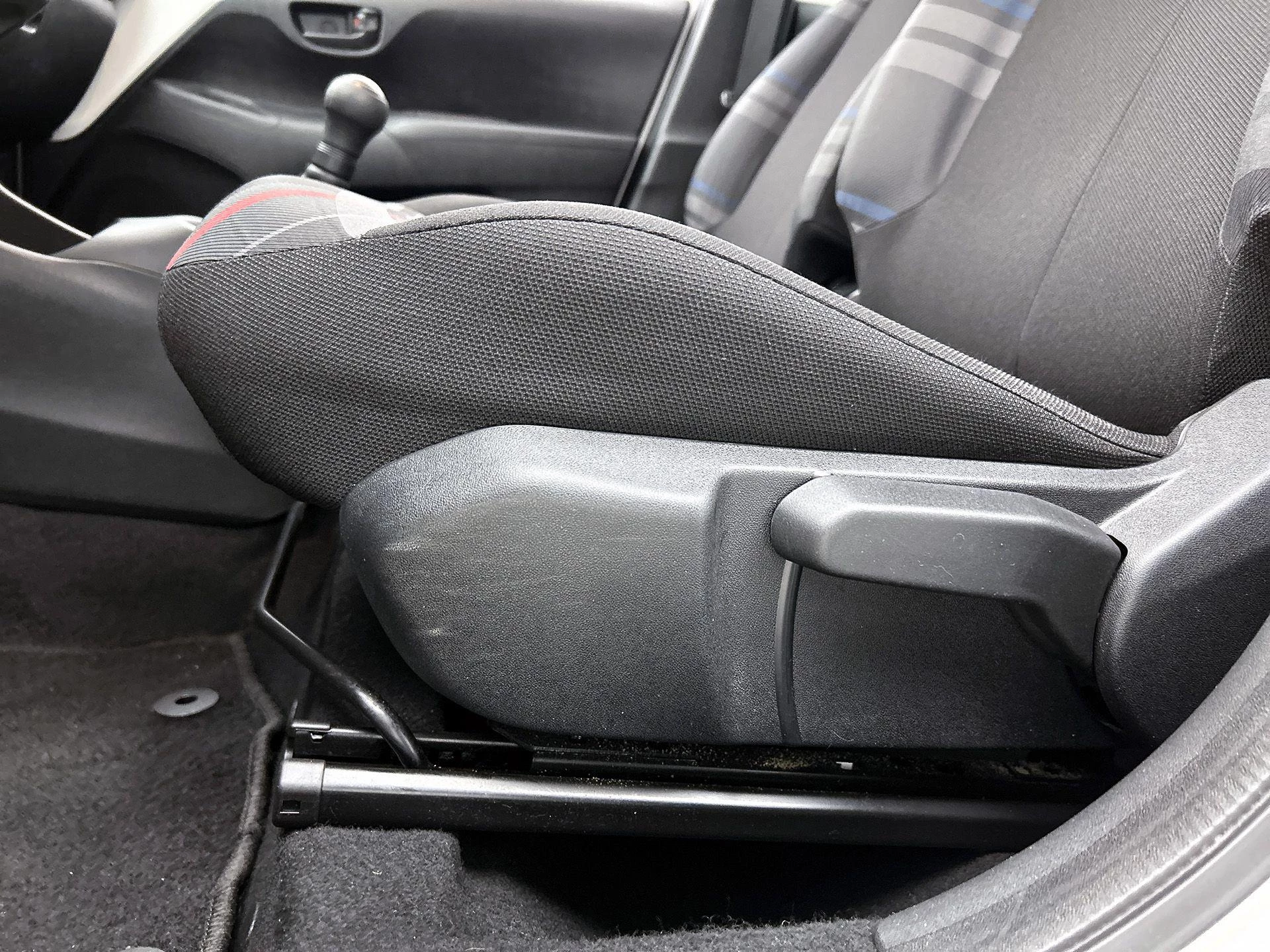 Peugeot-108-image-18