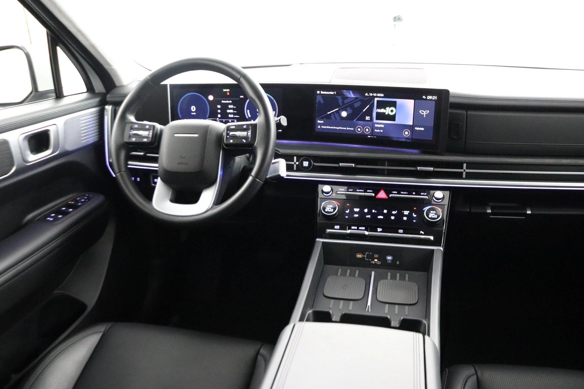 Hyundai-Santa Fe-image-62