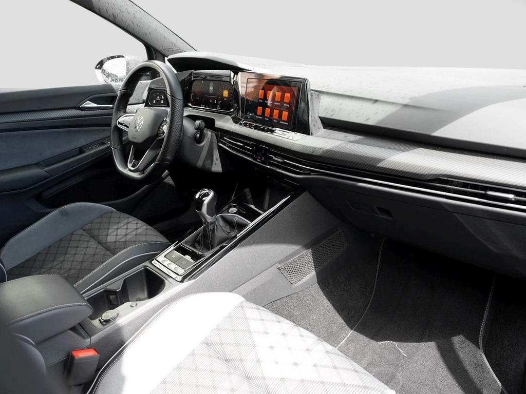 Volkswagen Golf VIII 1.5 TSI R-Line Navi/LED/SHZ