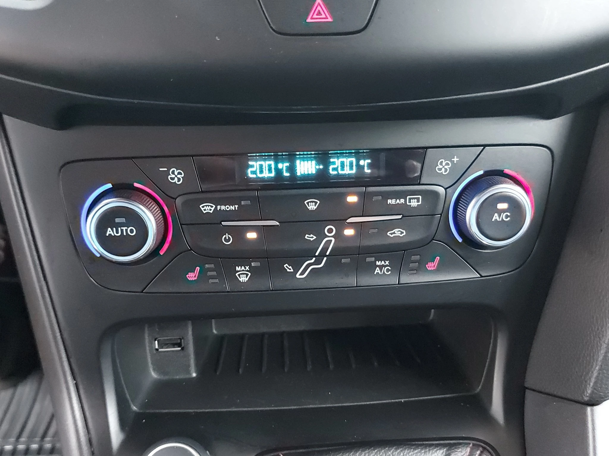 Ford-Focus-image-22