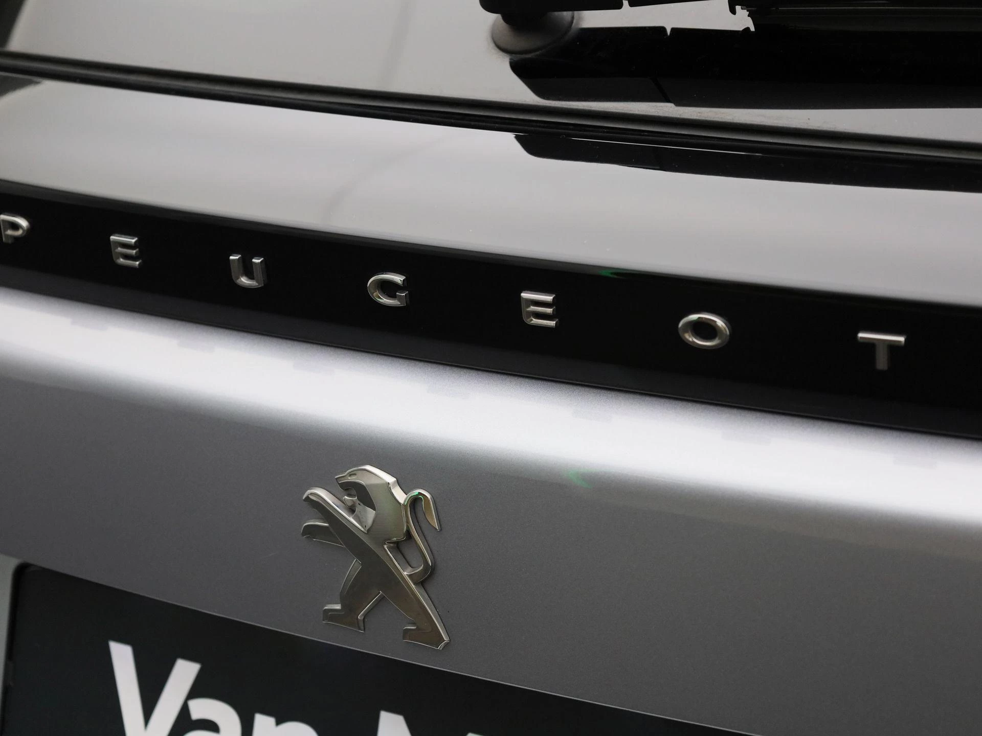 Peugeot e-2008 e-2008 Allure