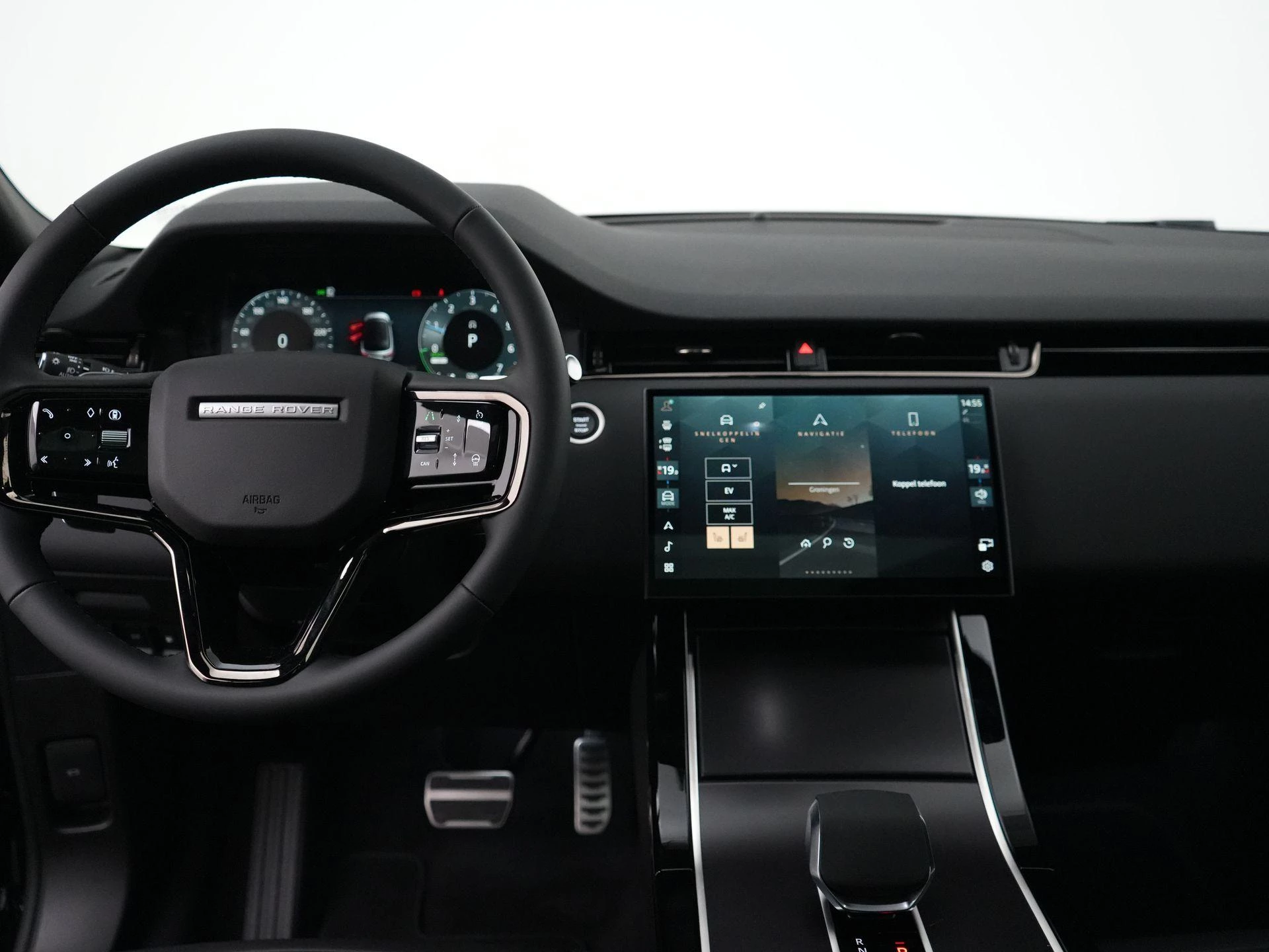 Land Rover-Range Rover Evoque-image-41