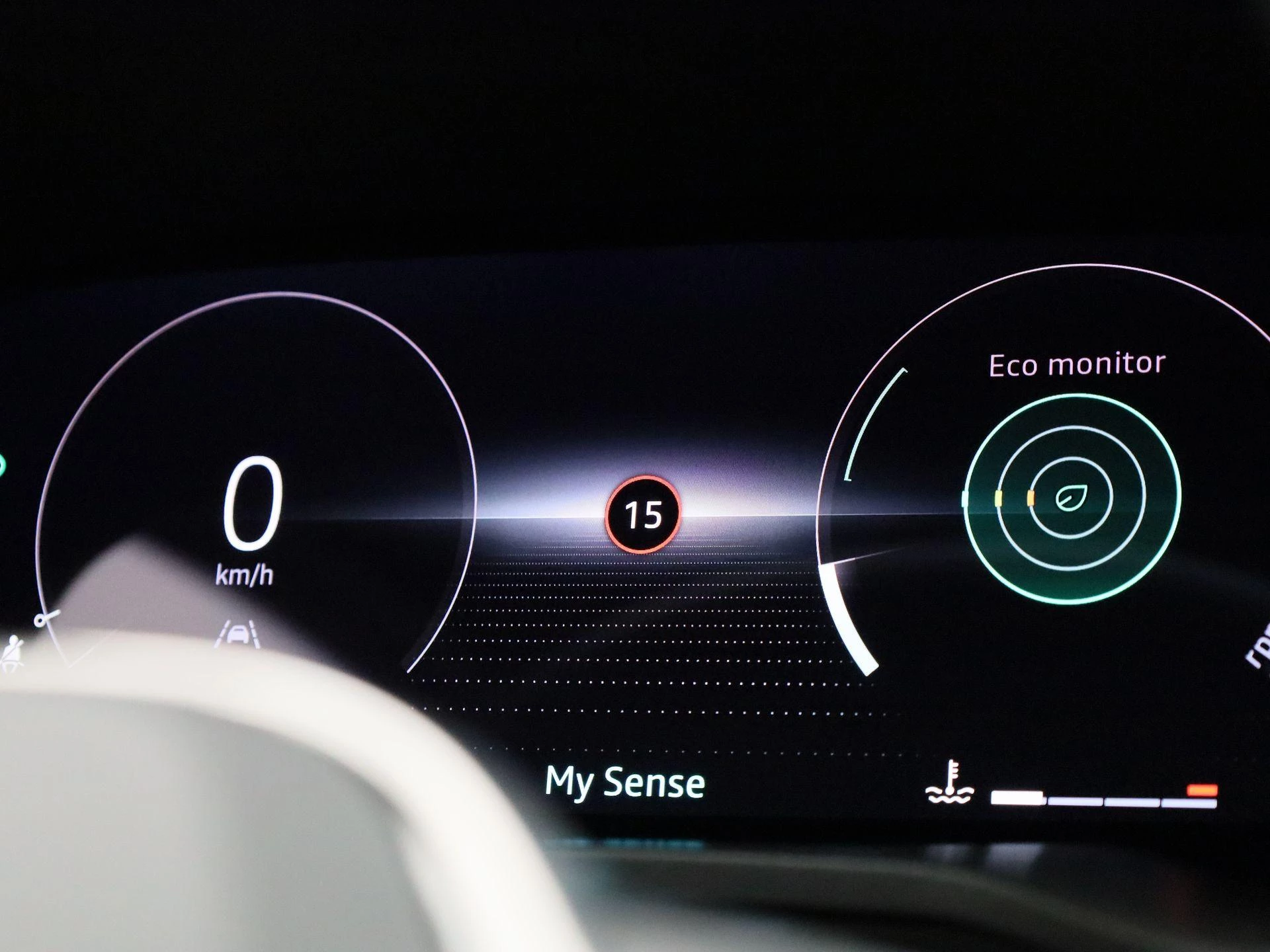 Renault-Clio-image-18