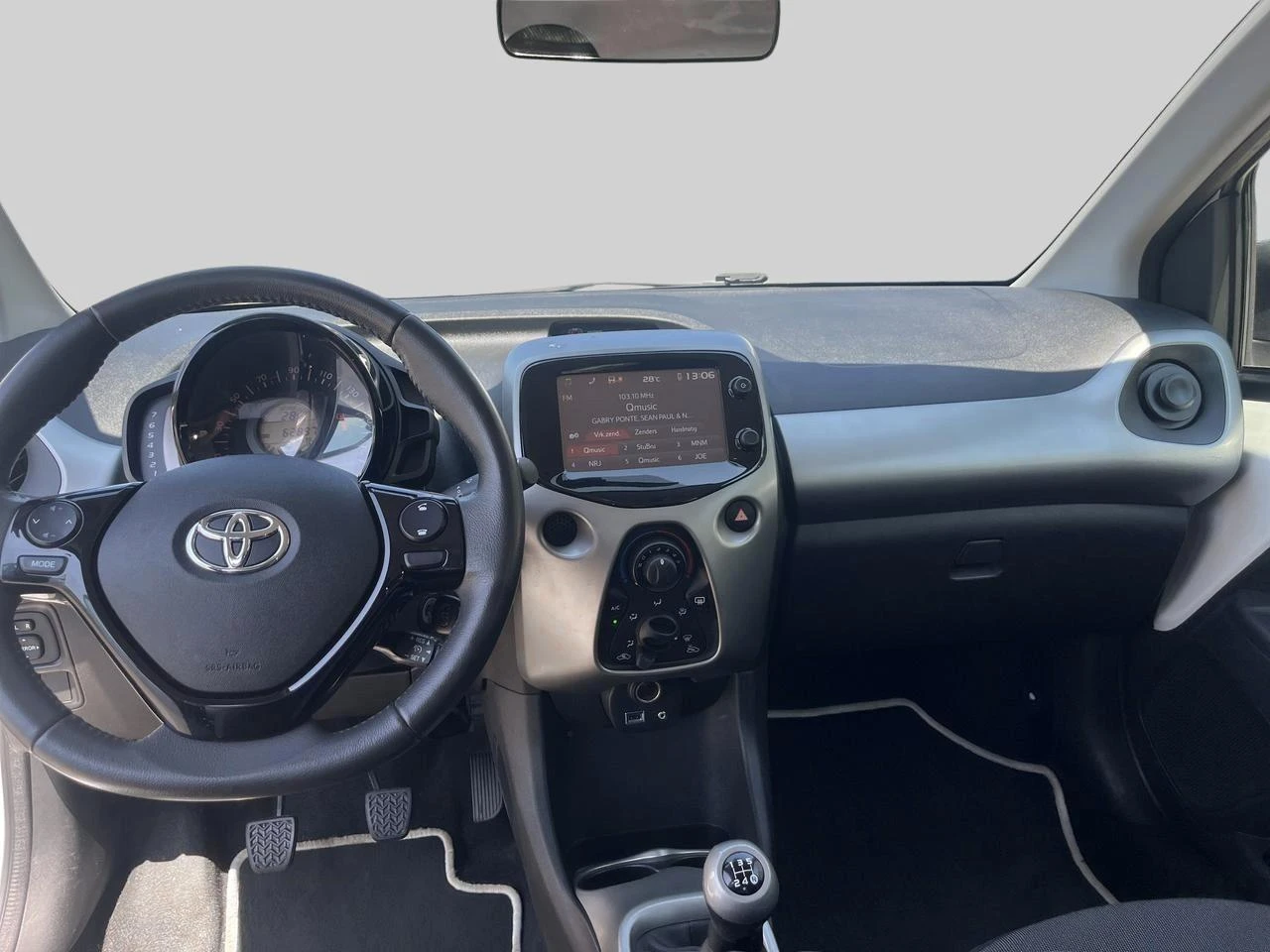 Toyota Aygo 1.0 VVT-i x-play