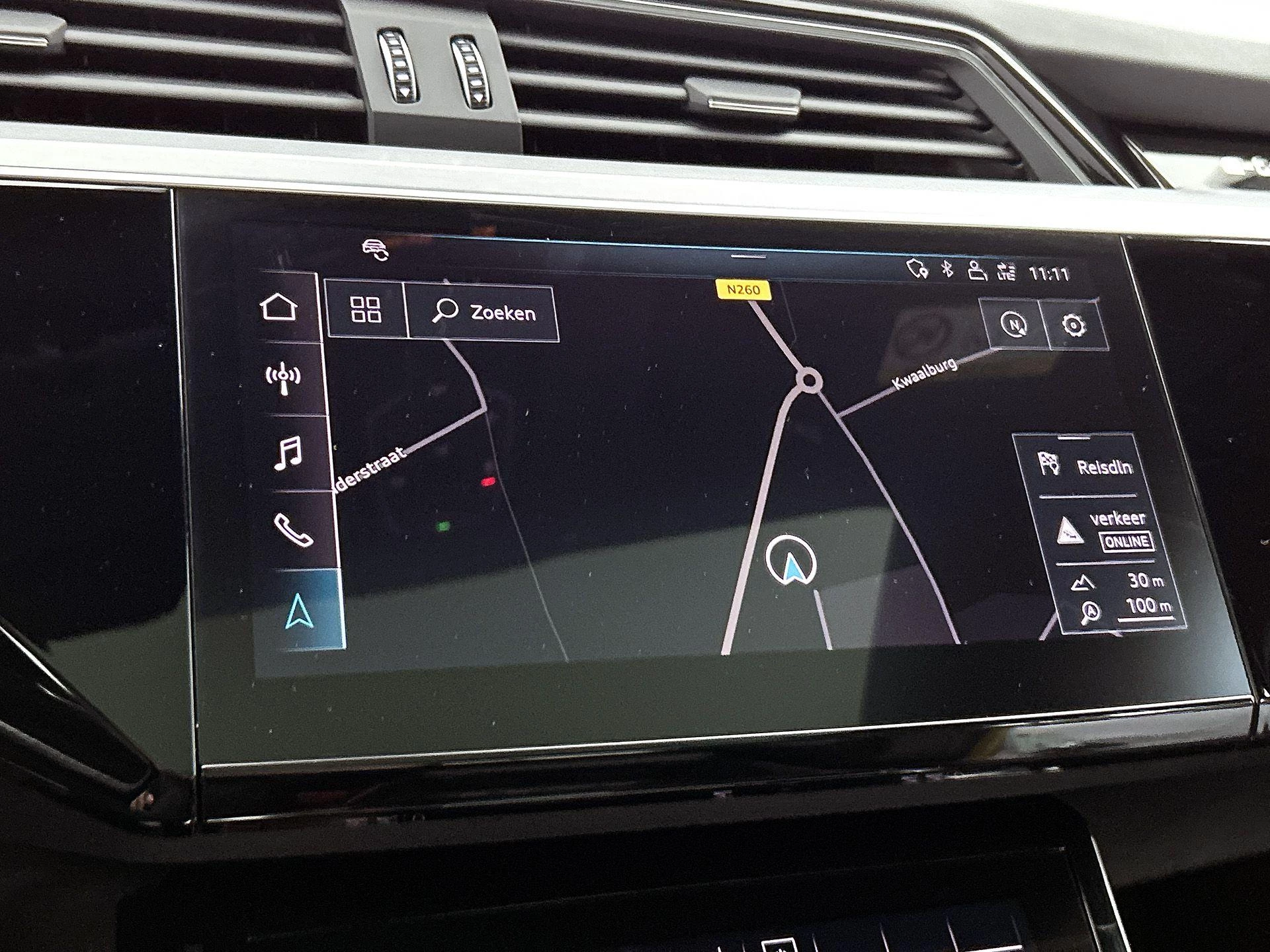 Audi-e-tron-image-19