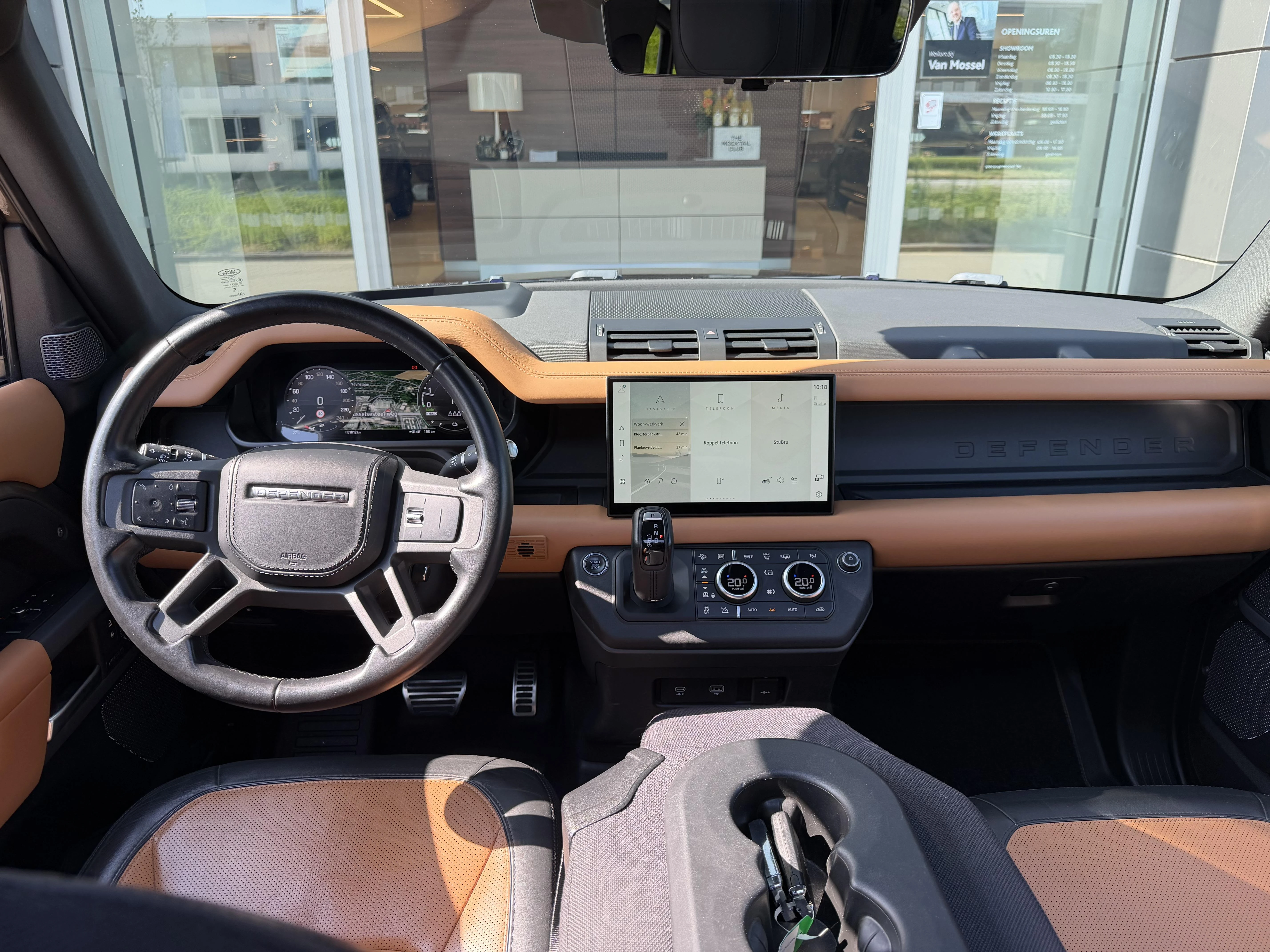 Land Rover Defender 110 P400e X AWD Auto