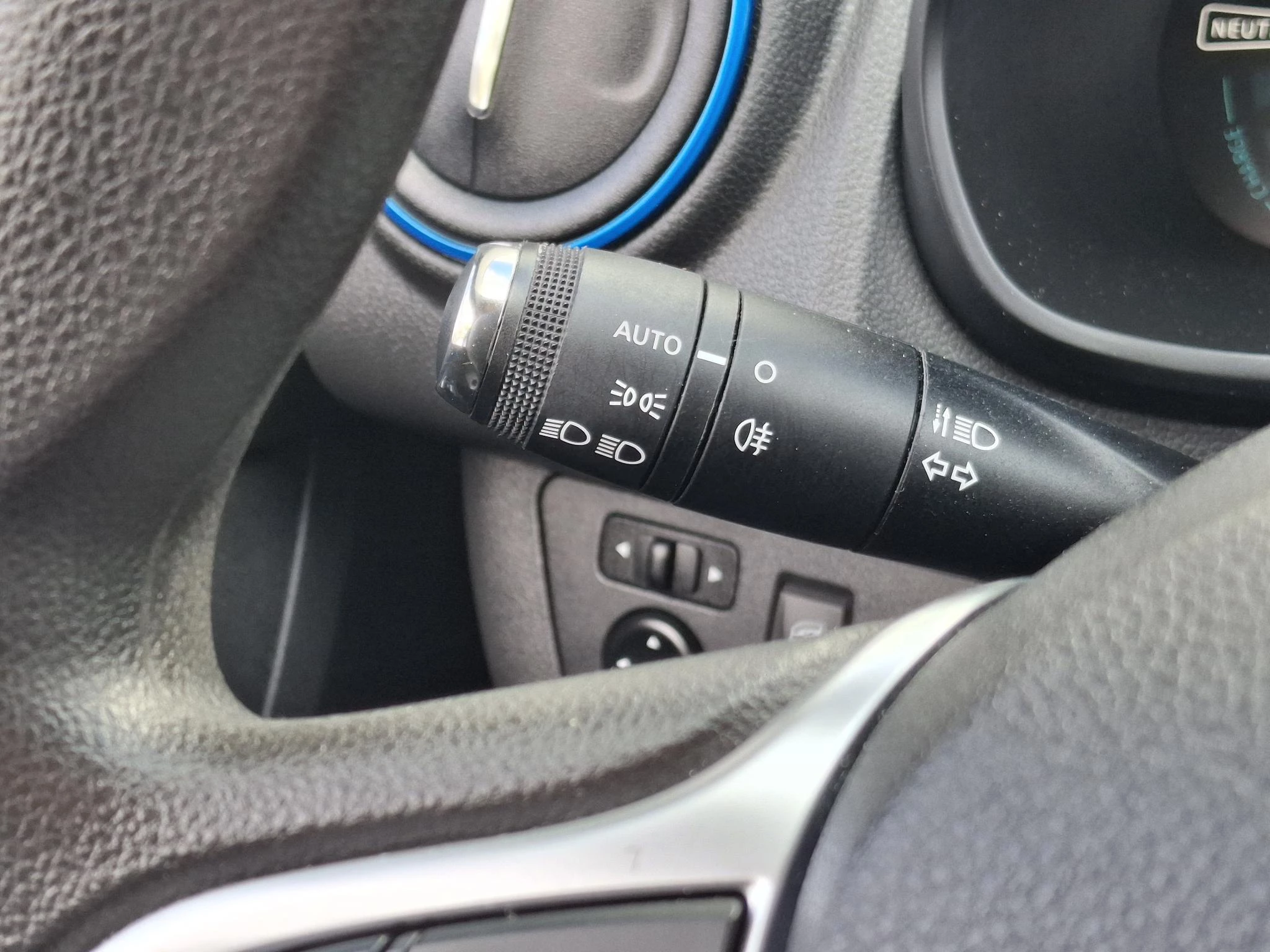 Dacia-Spring-image-23