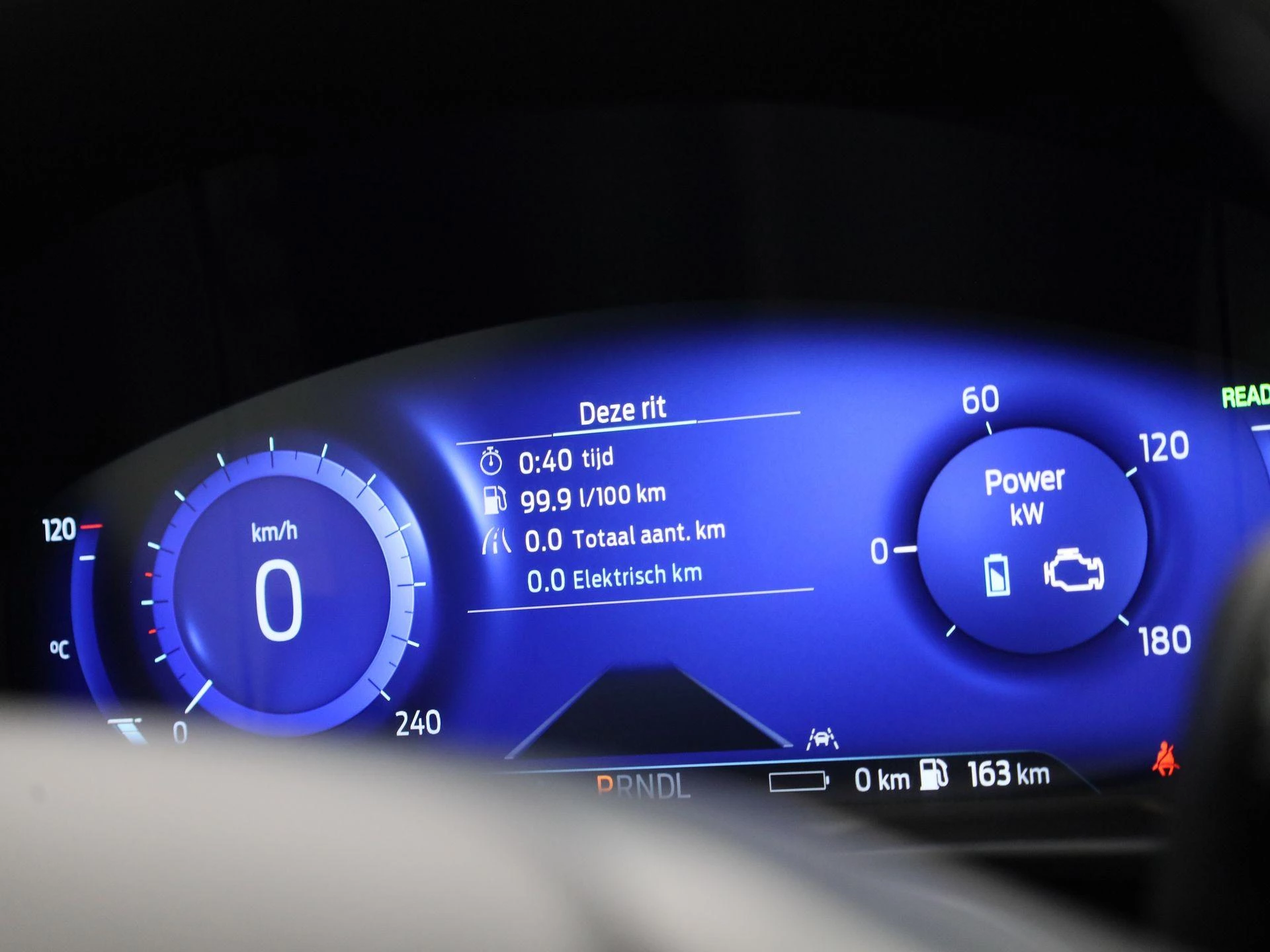 Ford-Kuga-image-28