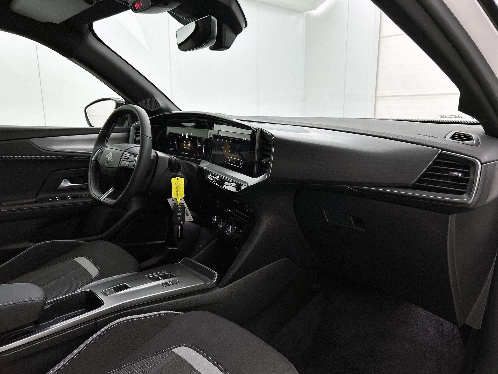 Opel-Mokka-image-17