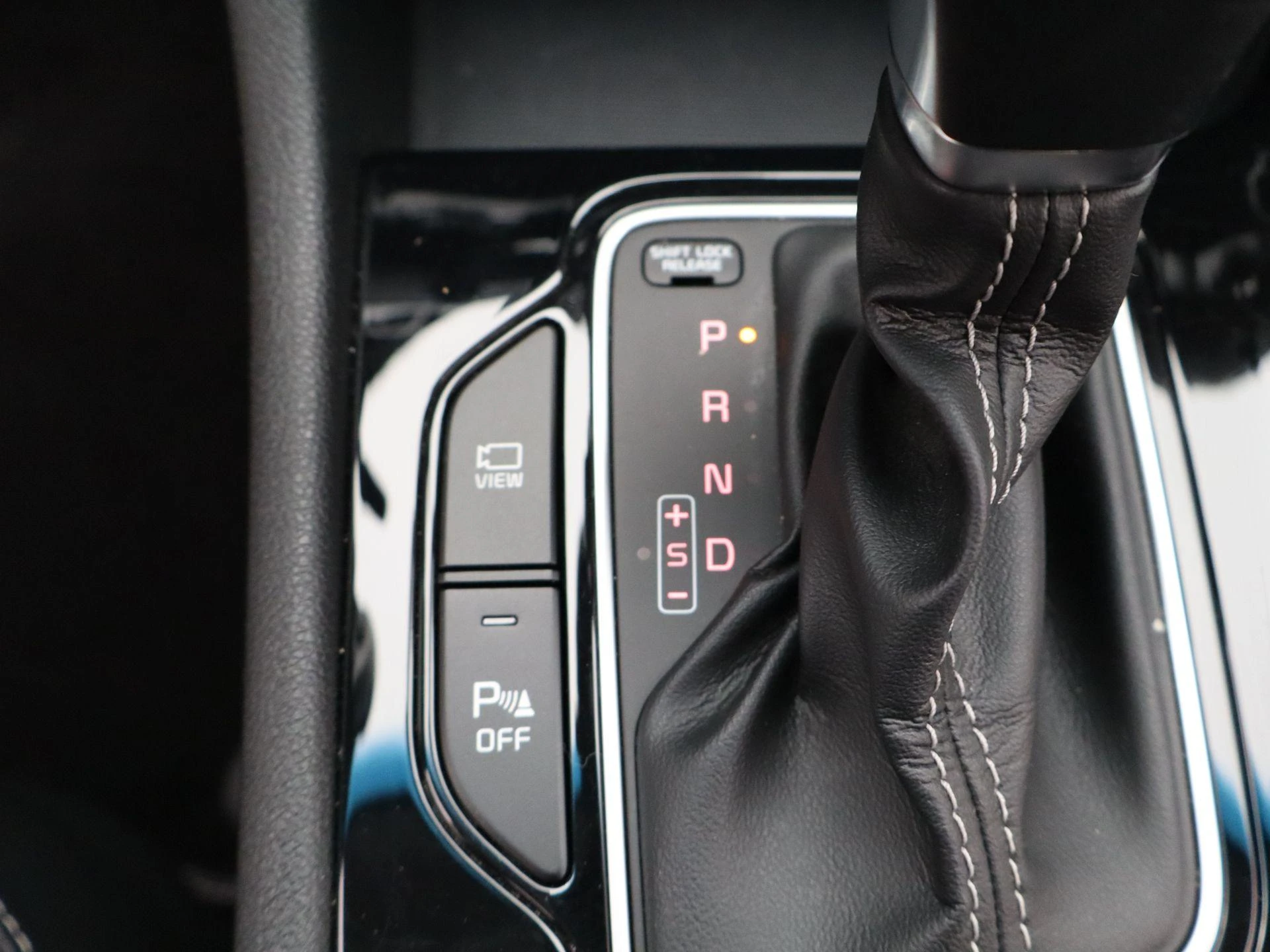 Kia-Niro-image-22