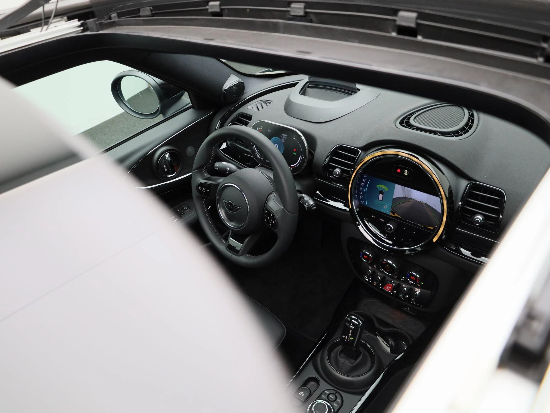 MINI-Clubman-image-35