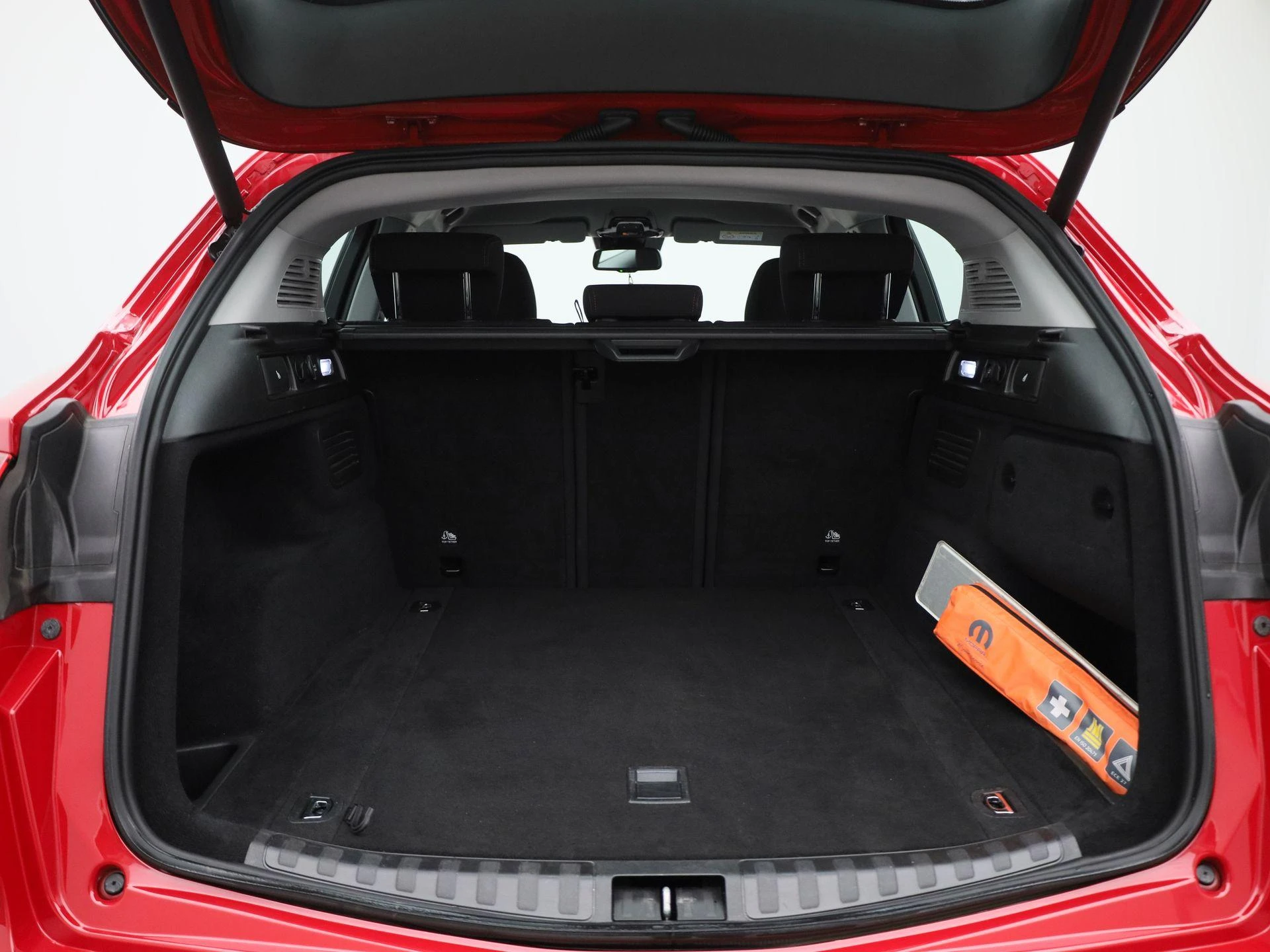 Alfa Romeo-Stelvio-image-13