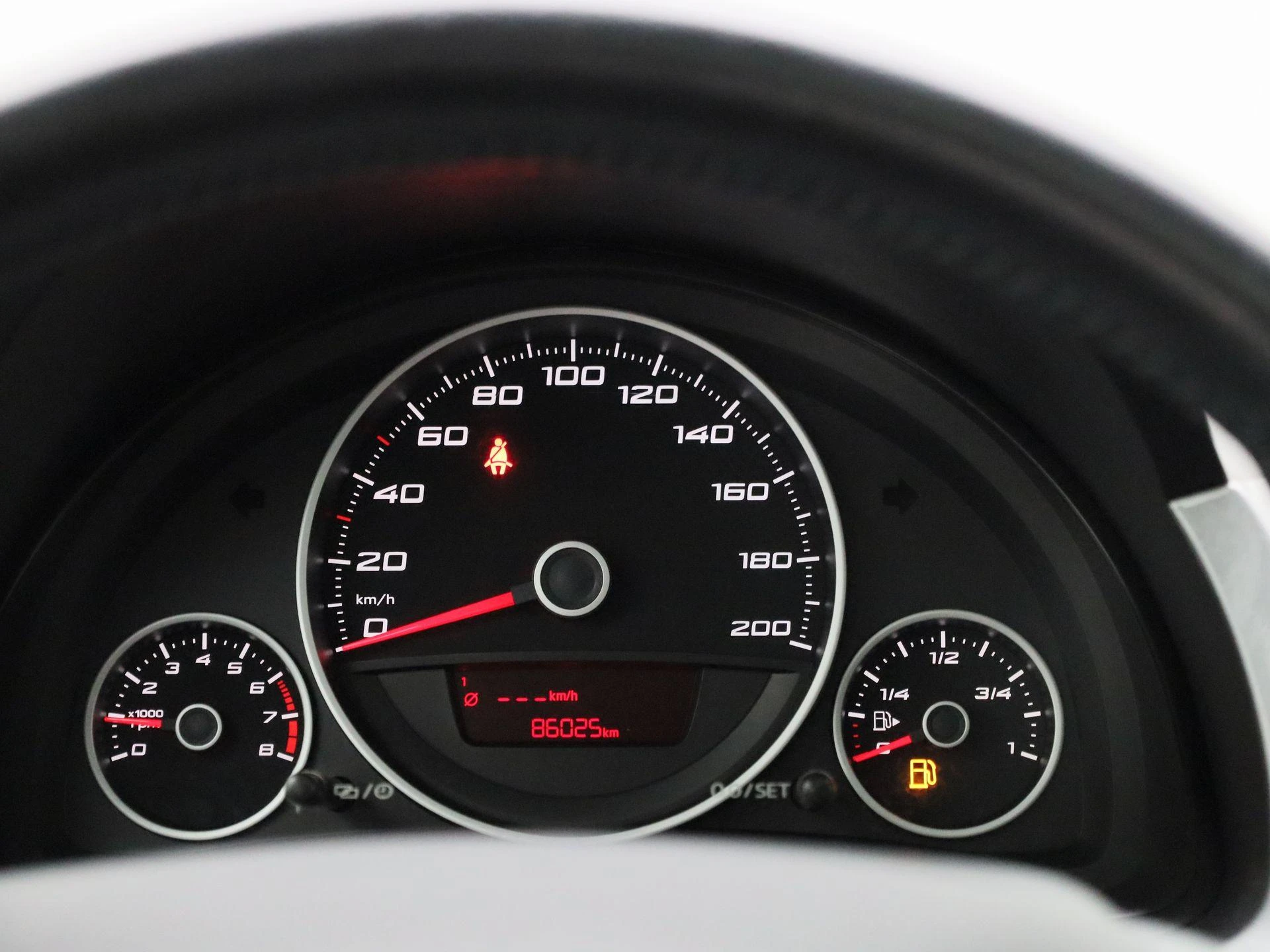 SEAT-Mii-image-8