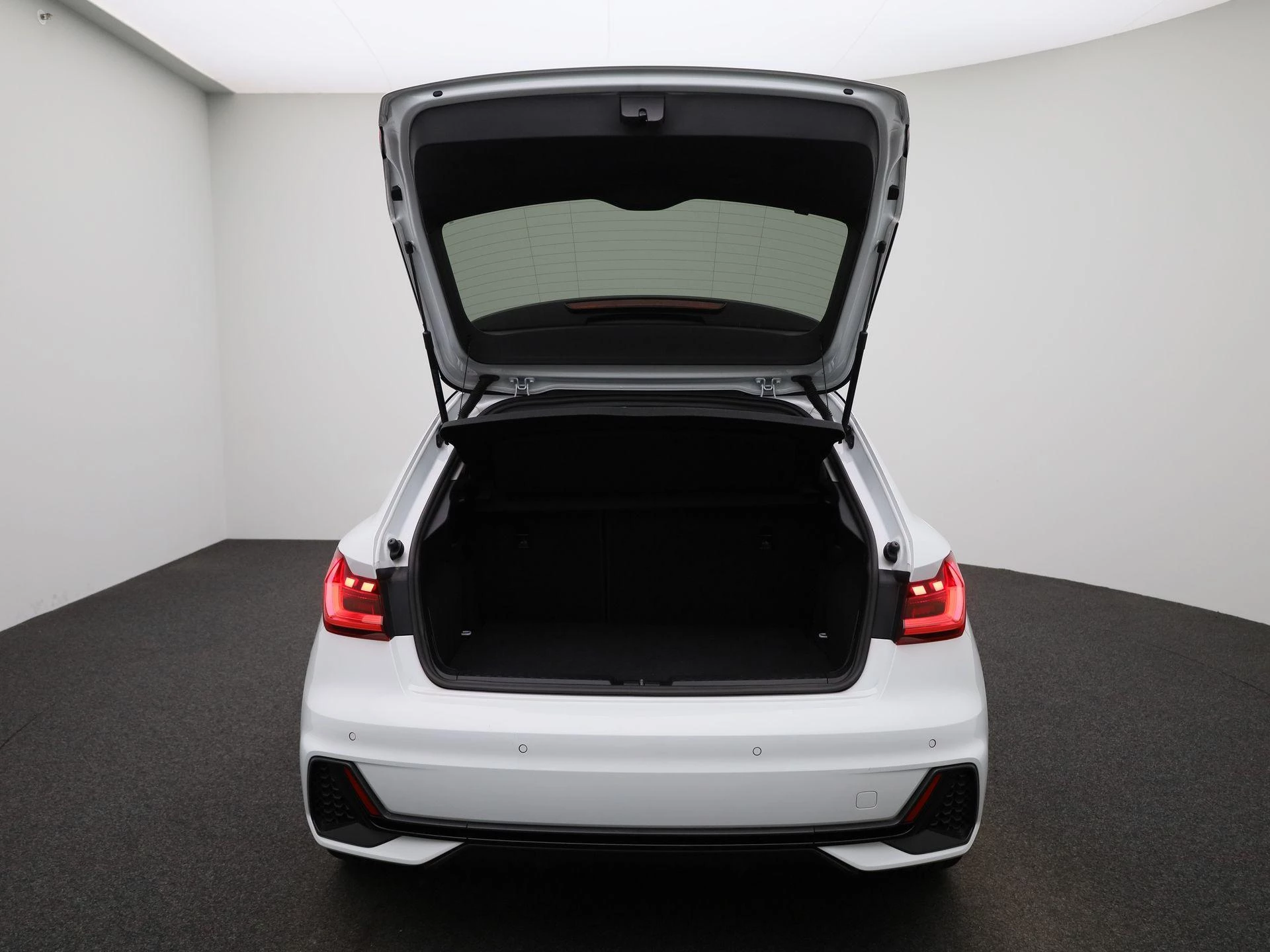Audi-A1 Sportback-image-10