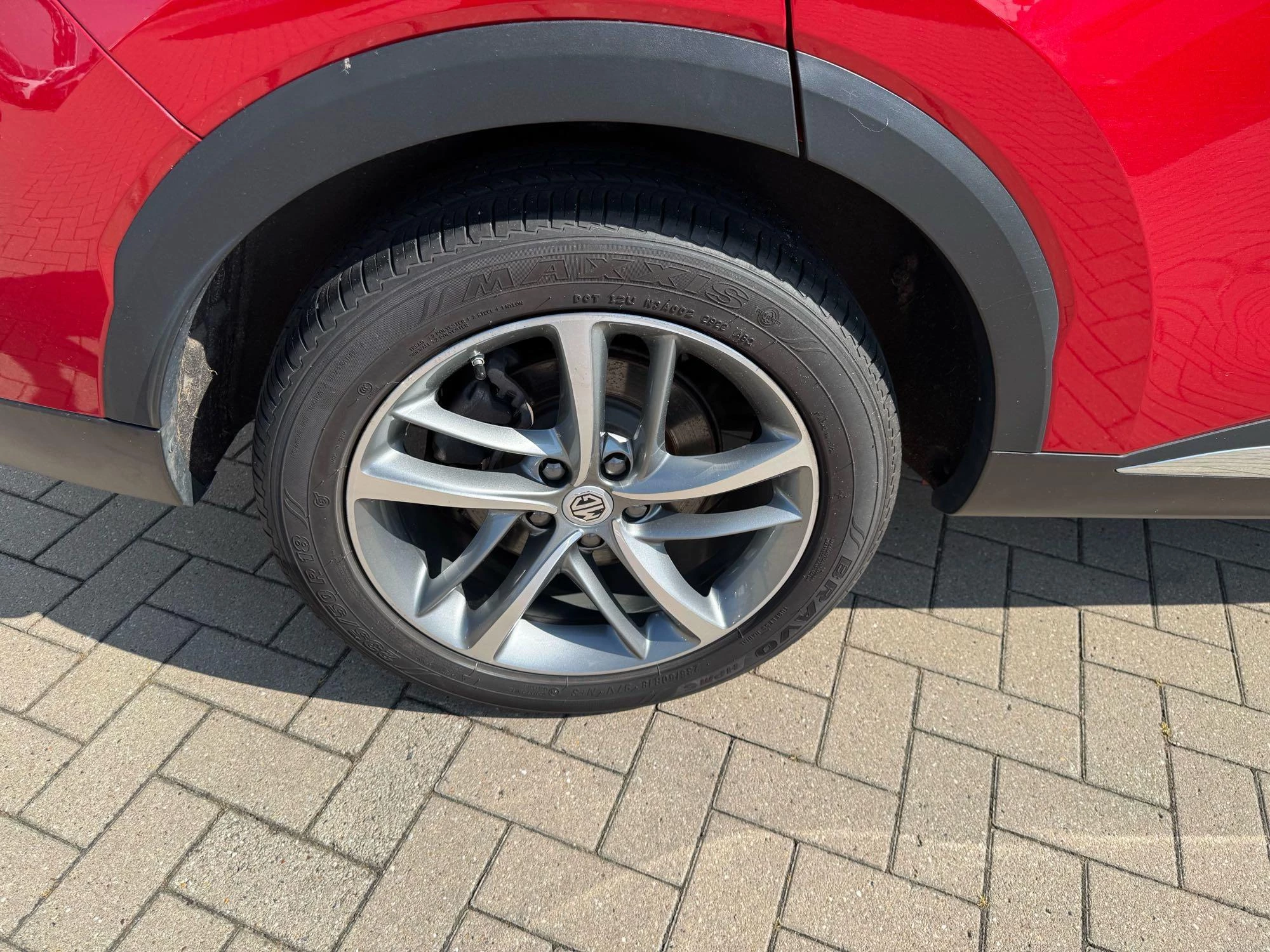 MG EHS 1.5 TGDI Luxury