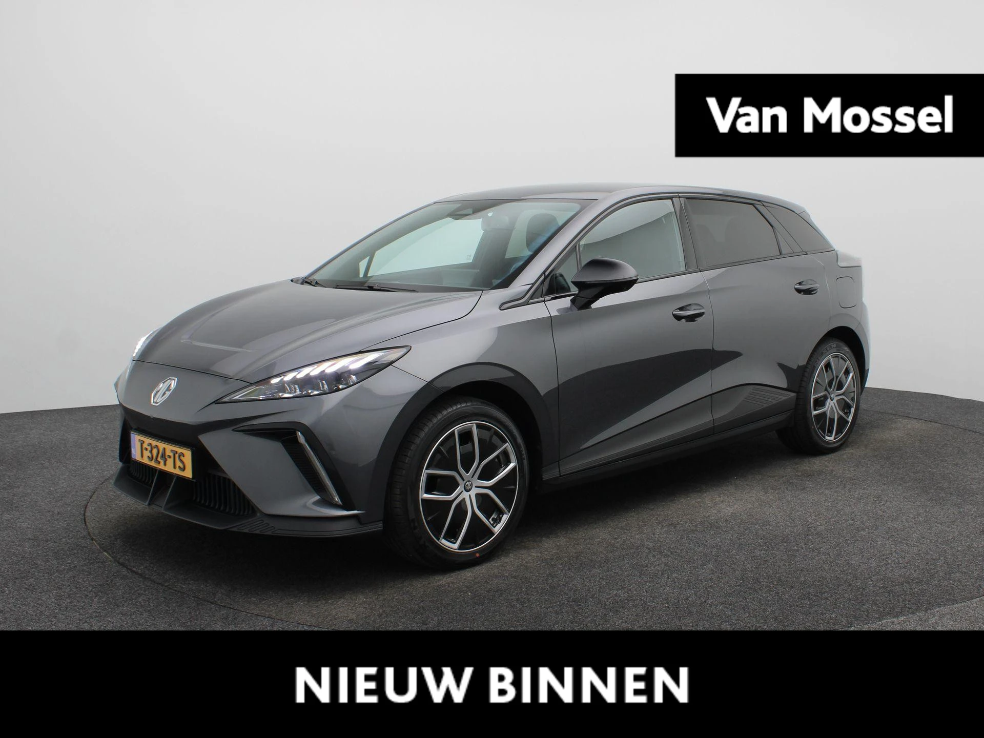MG-MG4 EV-image-0