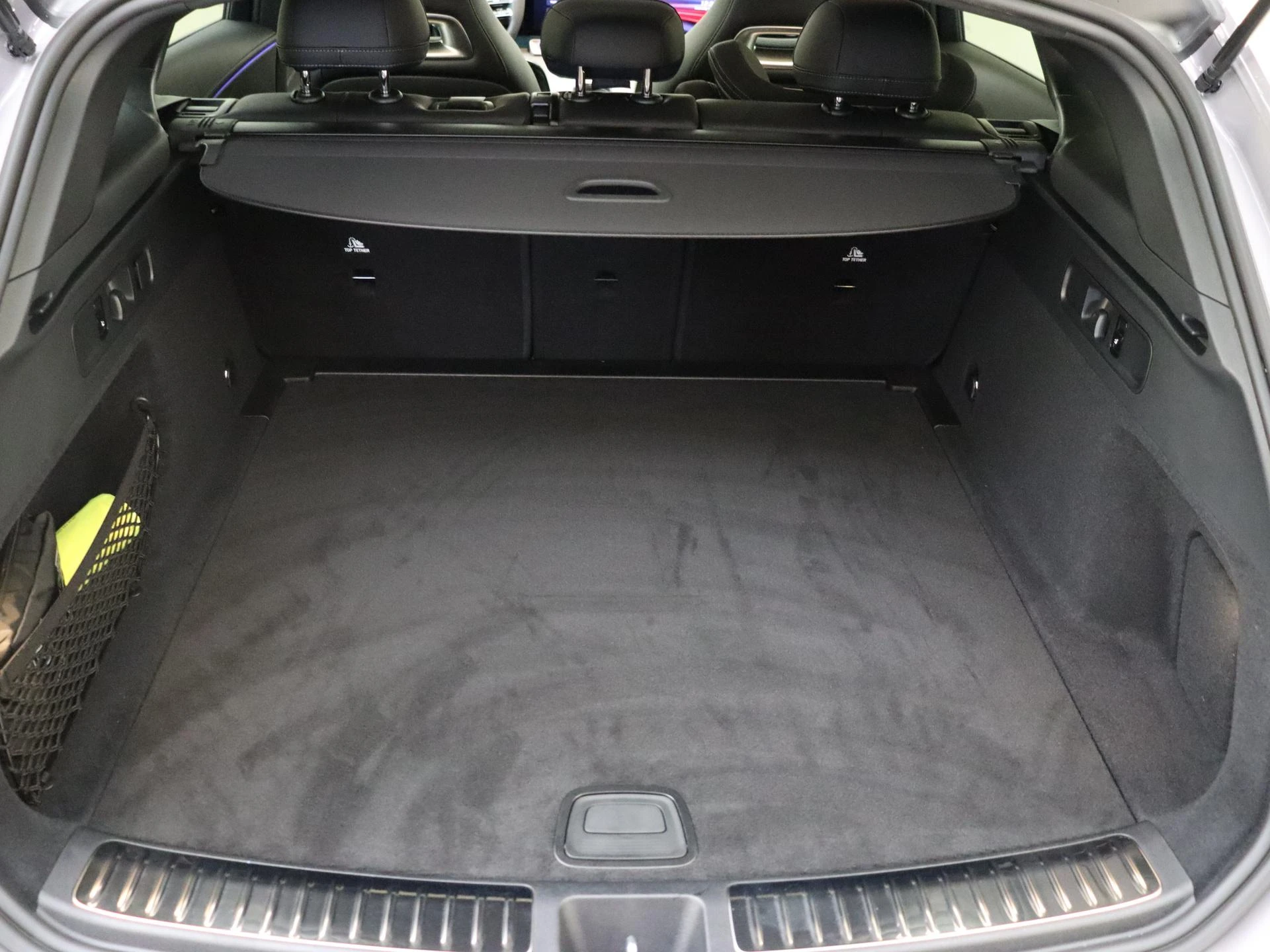 Mercedes-Benz-GLC-image-29
