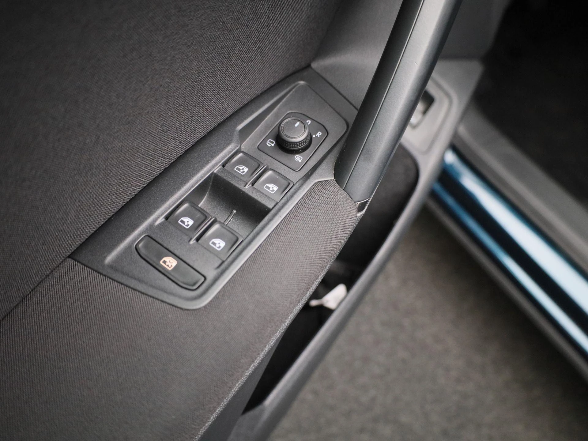 Volkswagen-Tiguan-image-29