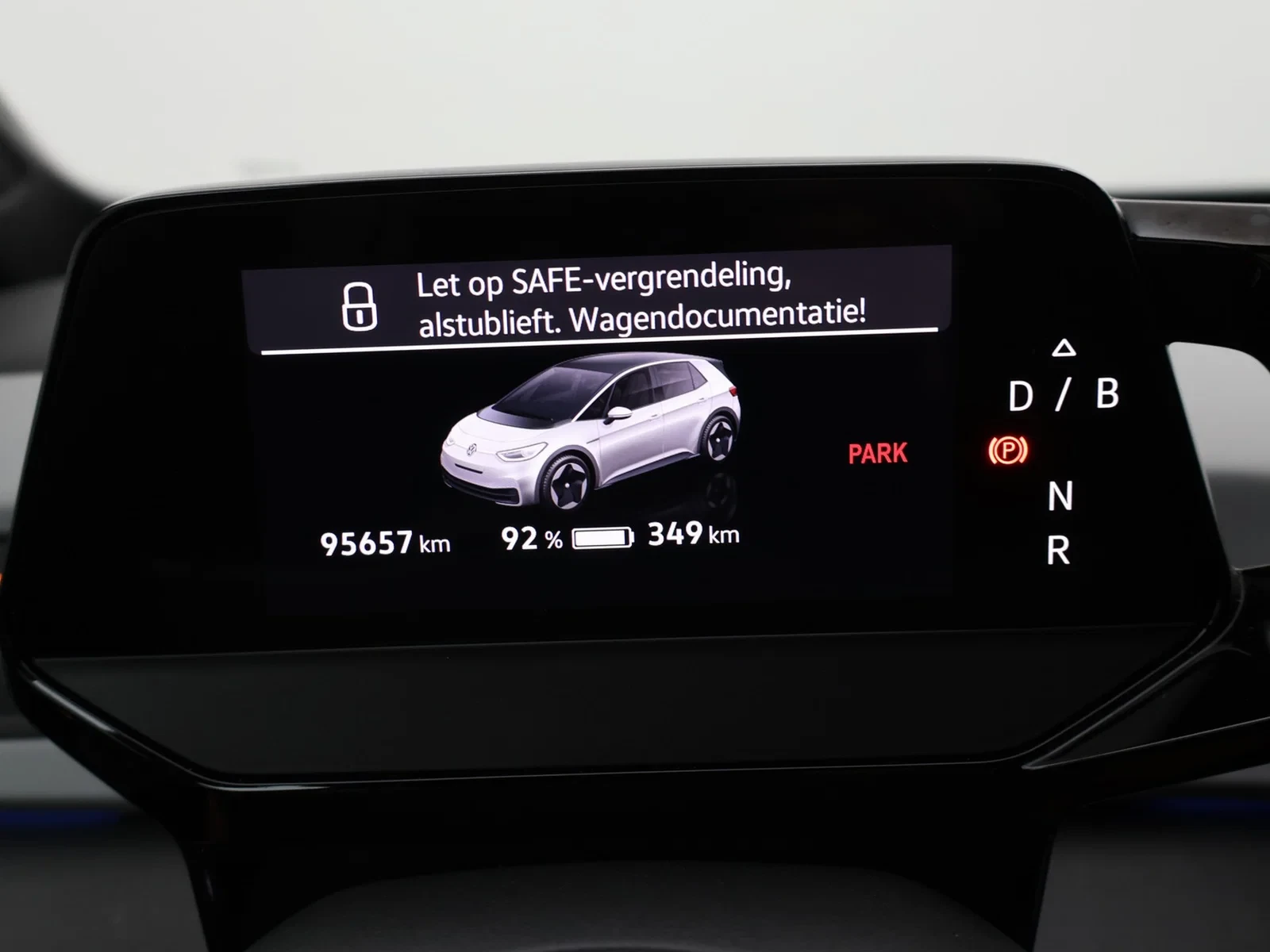 Volkswagen ID.3 ID.3 Pro Performance 'Business' 58kWh 204PK *AUTOMAAT*CAMERA*ACC*PDC*VIRTUAL COCKPIT*NAVI*APP-CONNECT*...*