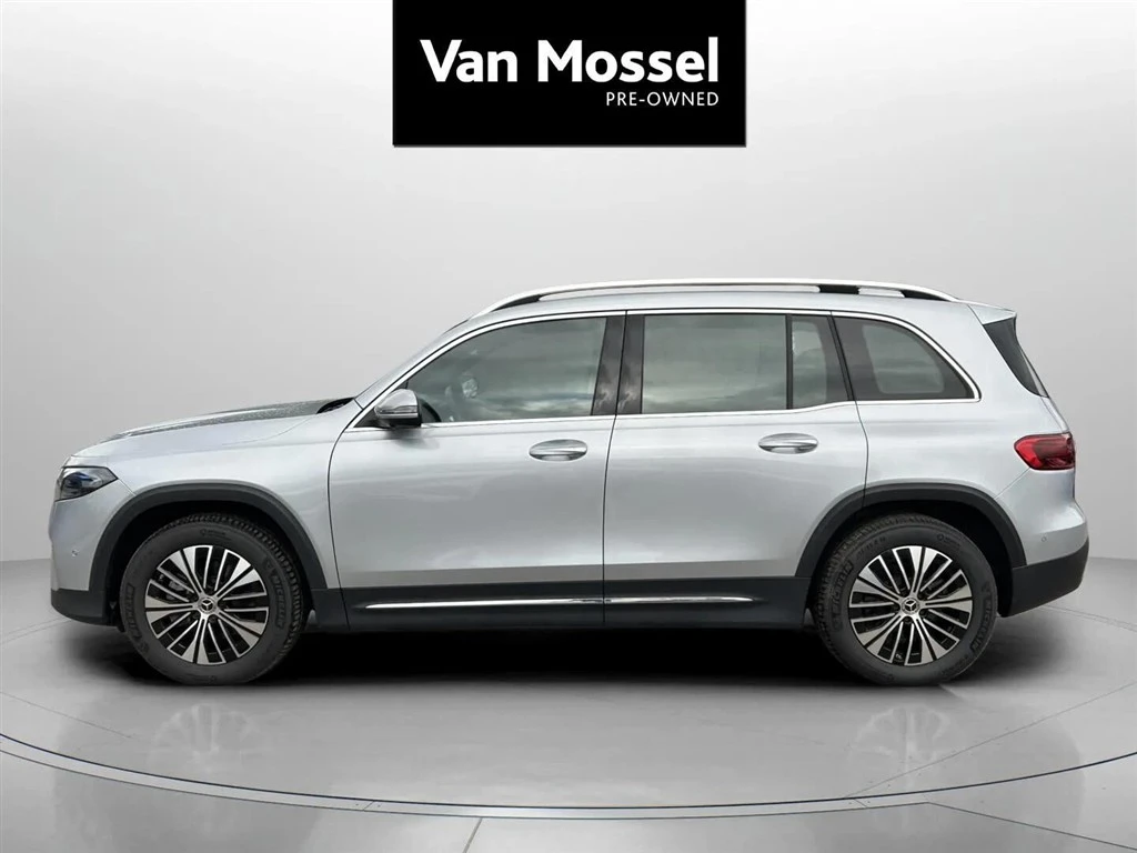 Mercedes-Benz-EQB-image-7