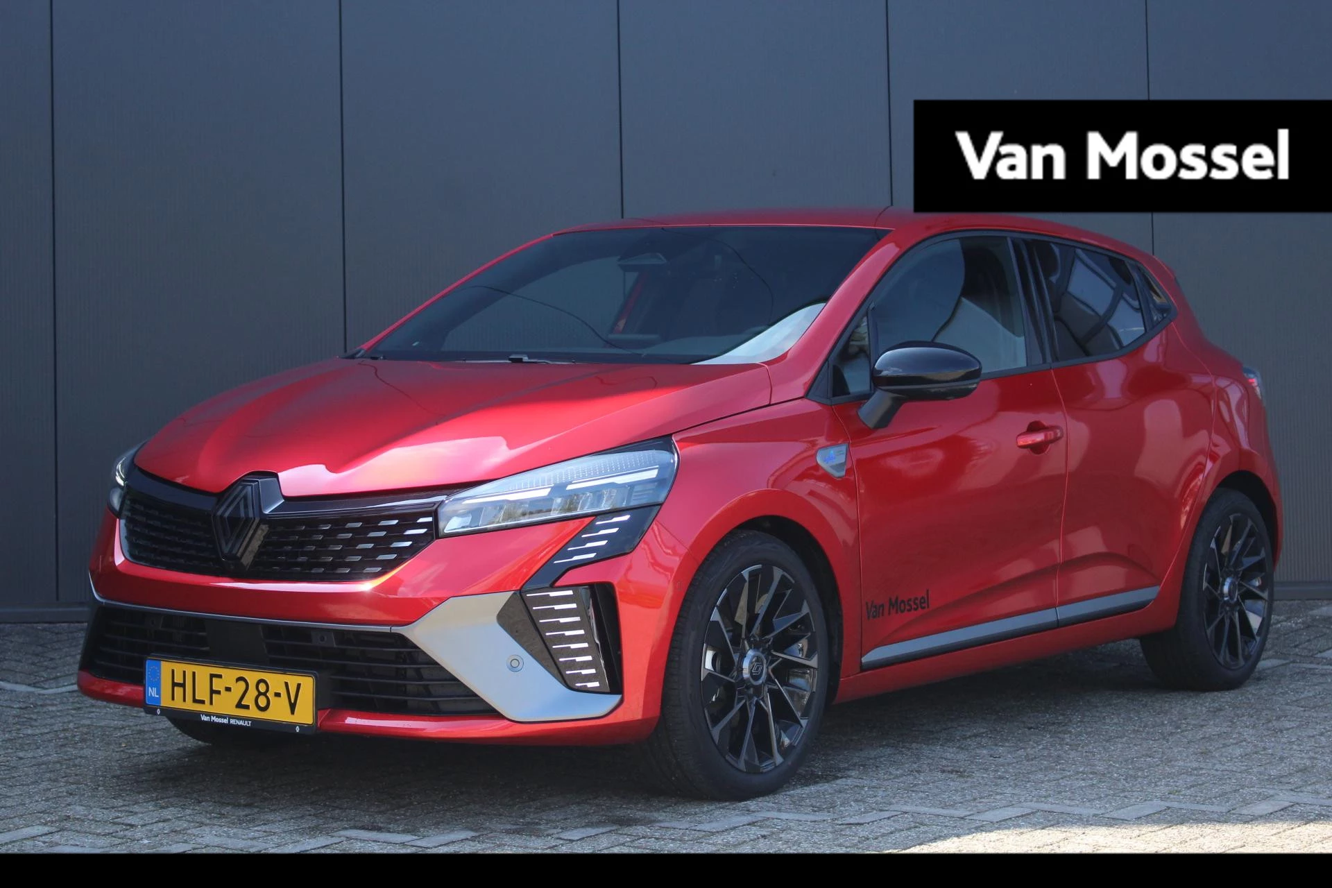 Renault-Clio-image-0