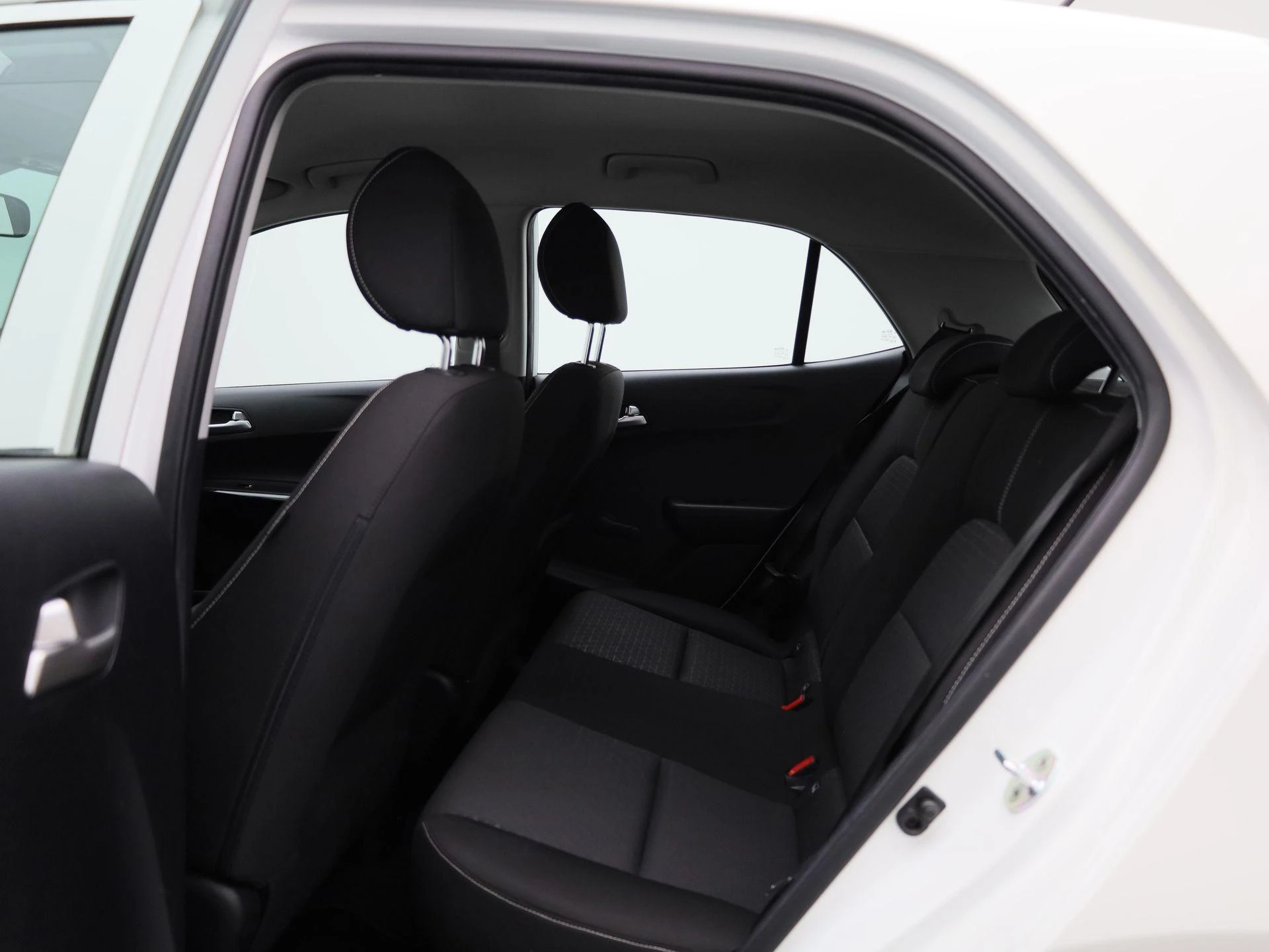 Kia-Picanto-image-10