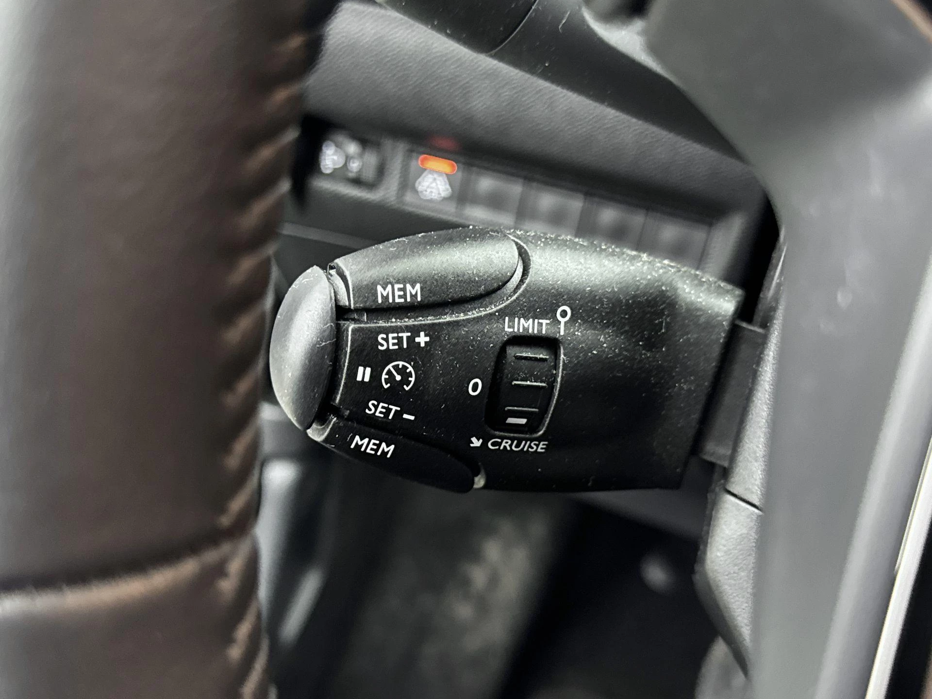 Peugeot-e-2008-image-20