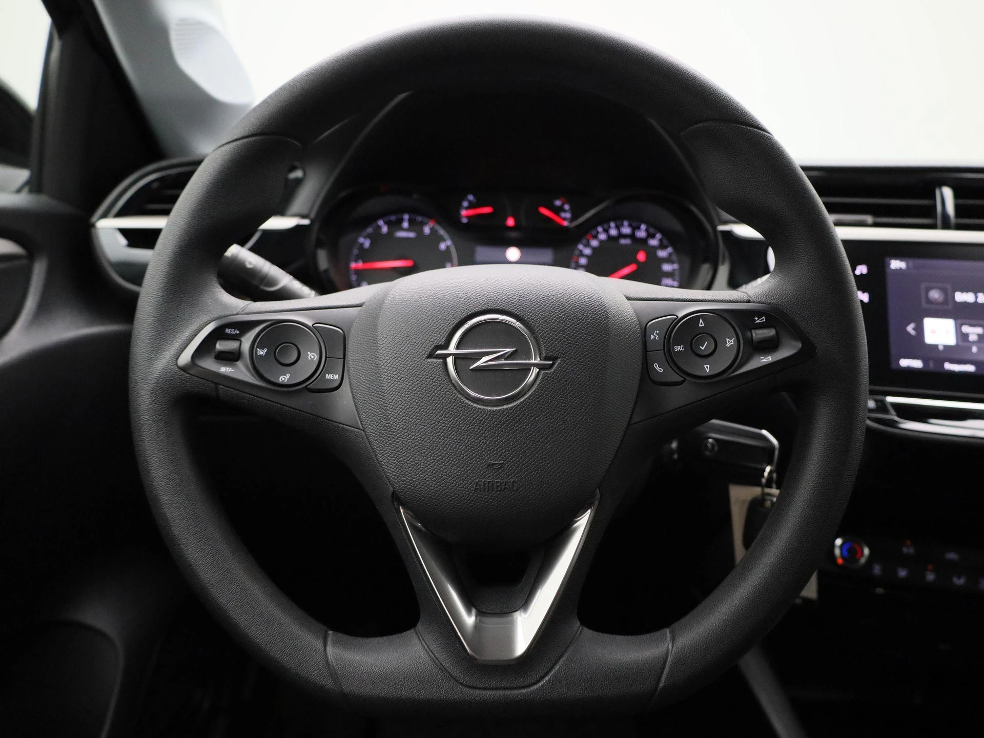 Opel-Corsa-image-9