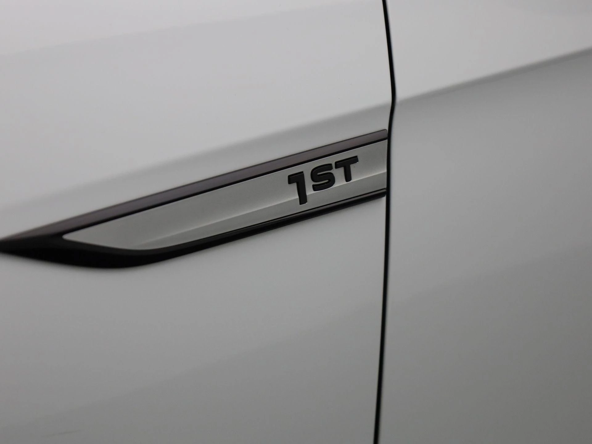 Volkswagen-ID.4-image-16