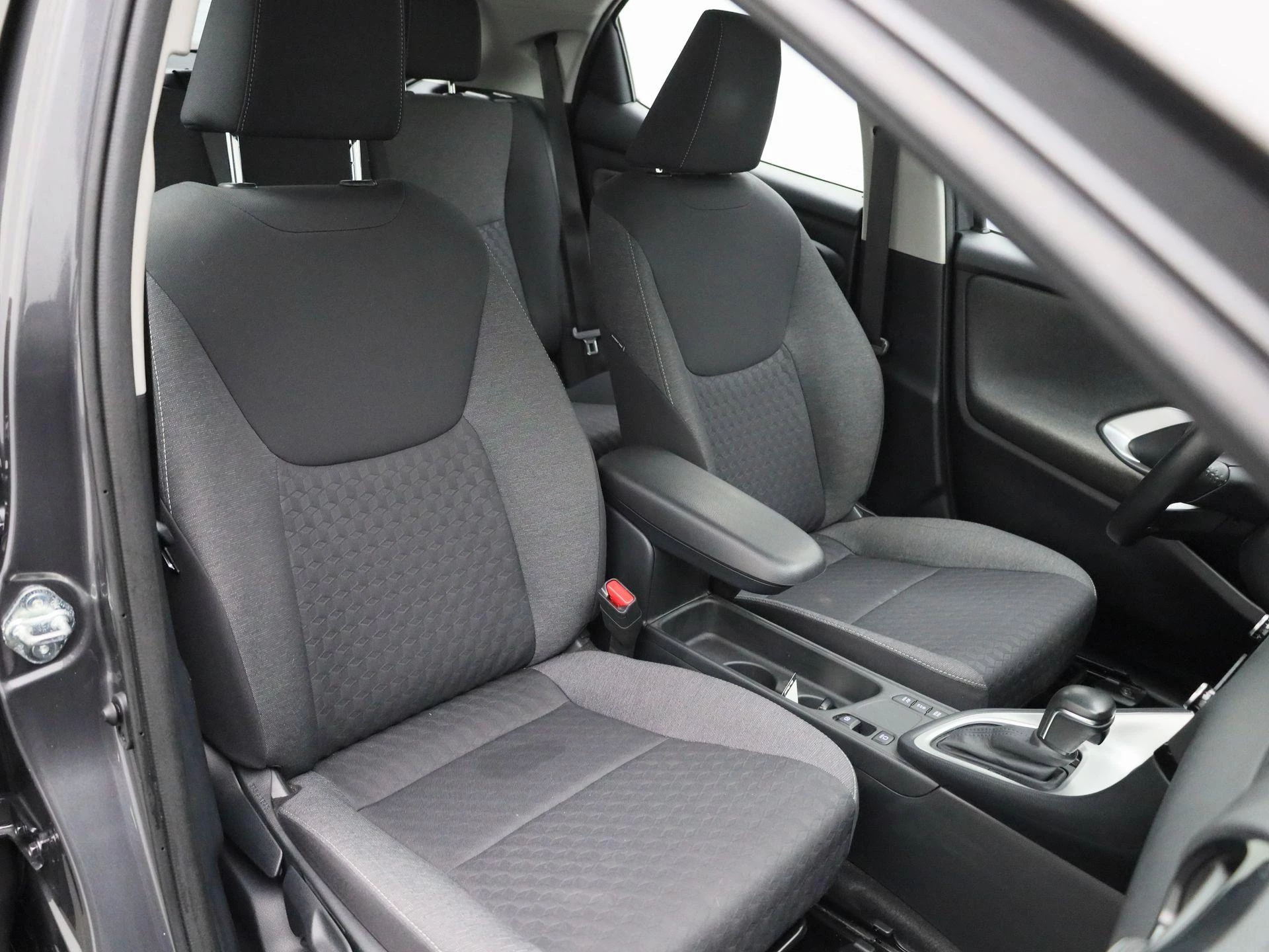 Toyota Yaris 1.5 Hybrid Business Plus