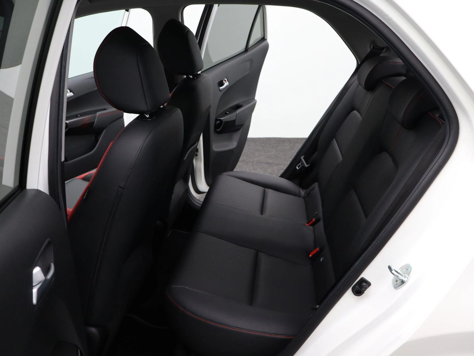 Kia-Picanto-image-11