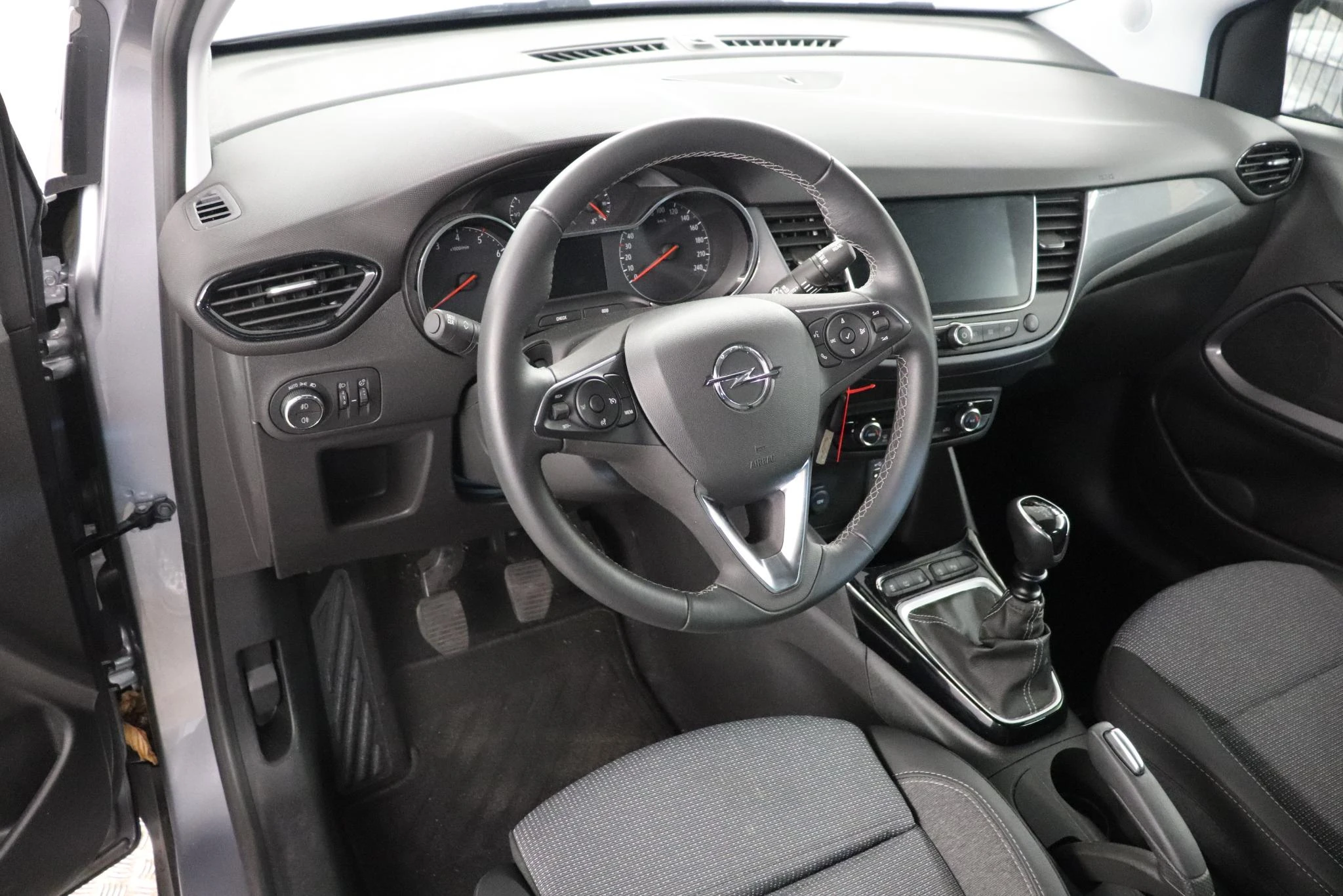 Opel-Crossland-image-12