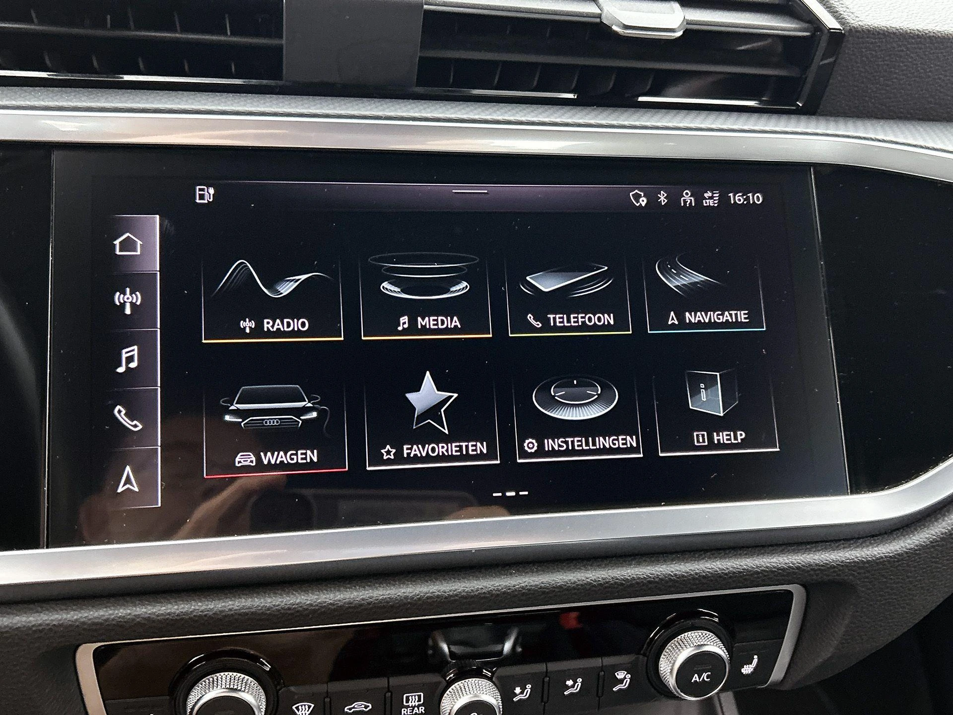 Audi-Q3-image-35