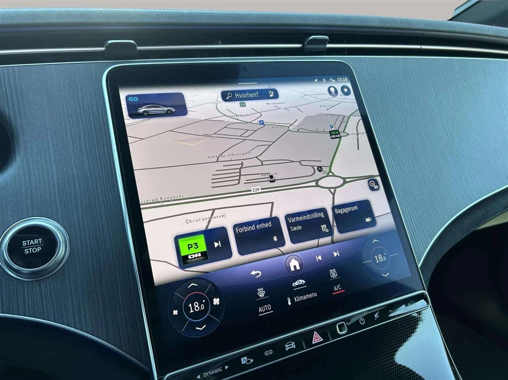 Mercedes-Benz-EQE-image-15
