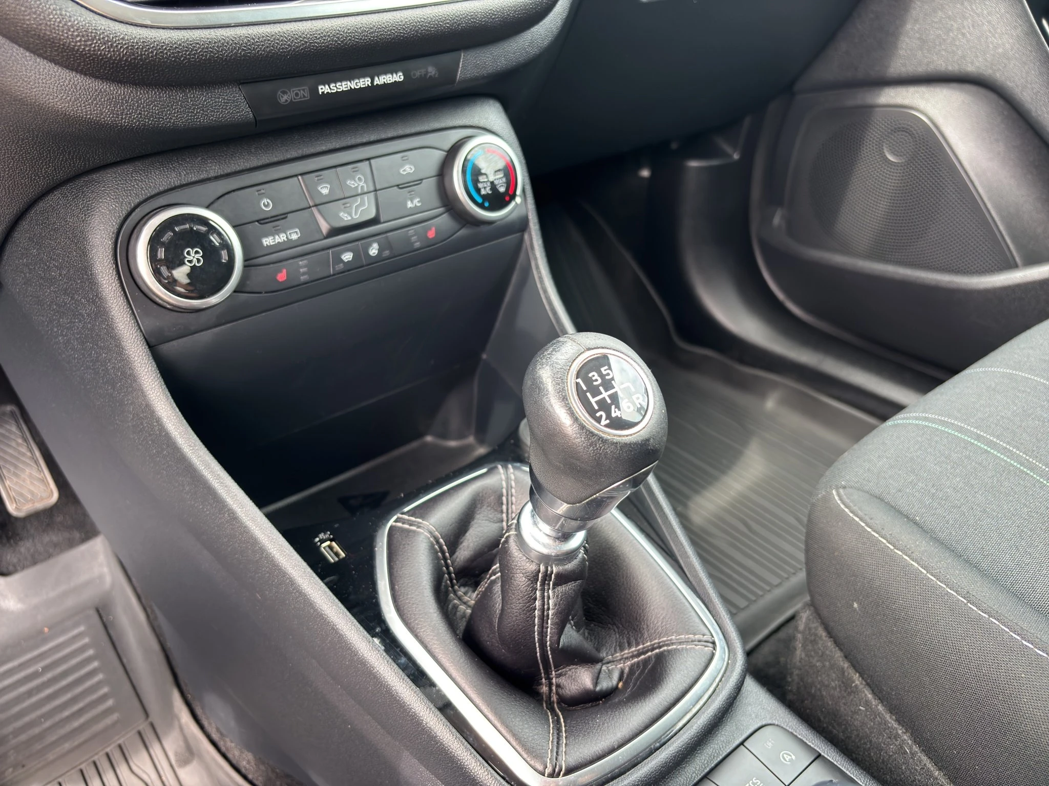 Ford-Fiesta-image-21
