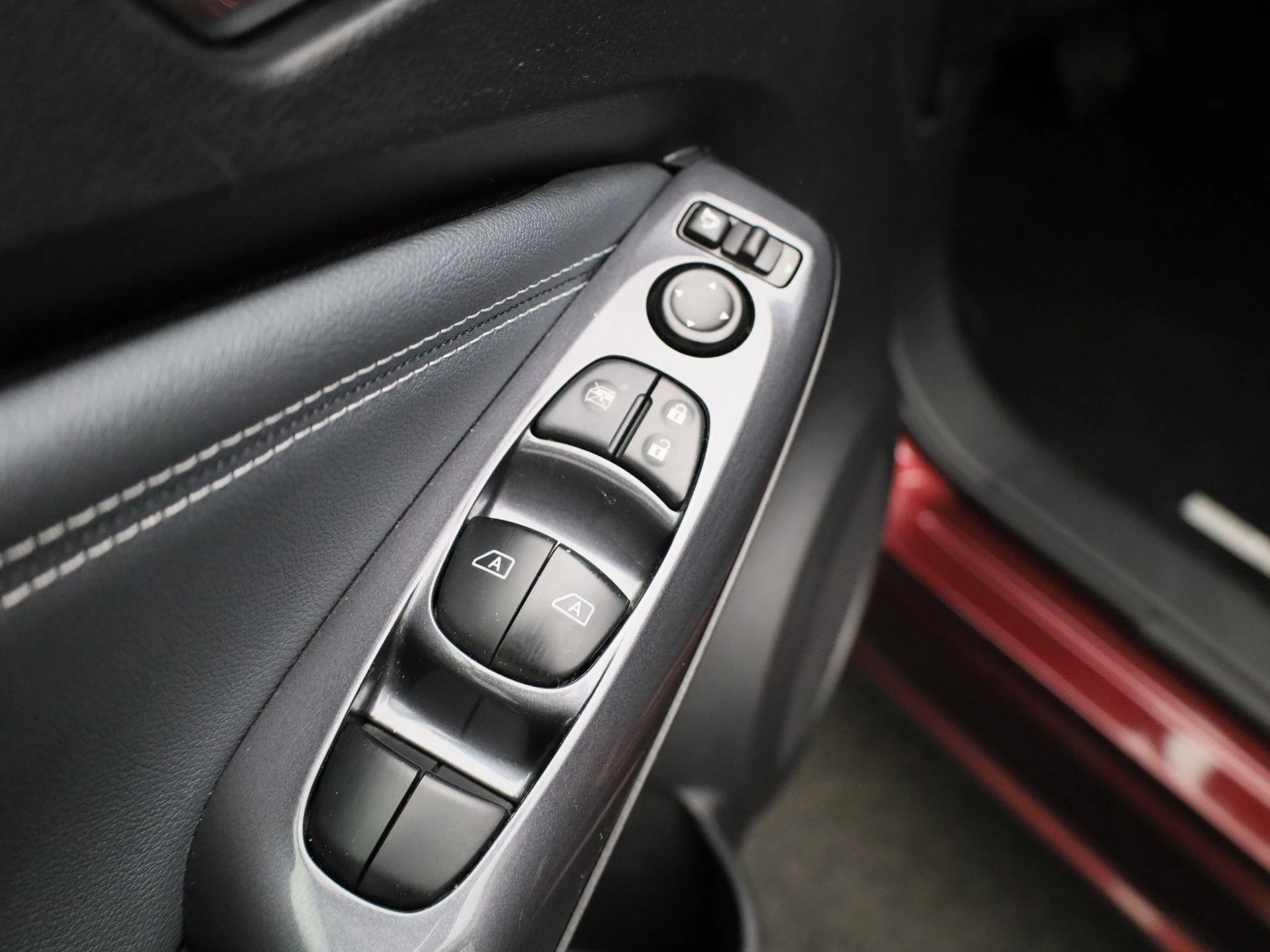 Nissan Juke 1.0 DIG-T N-Connecta
