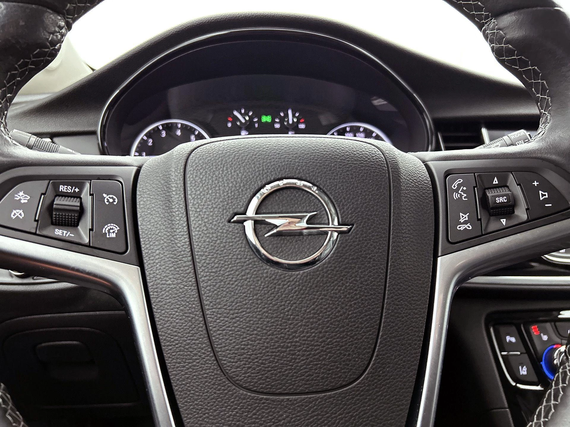 Opel-Mokka X-image-37