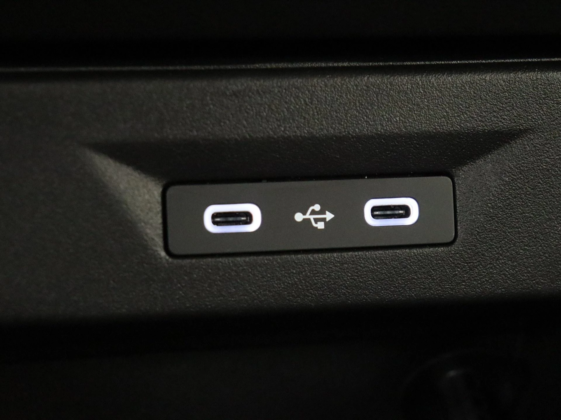 Renault-Clio-image-17